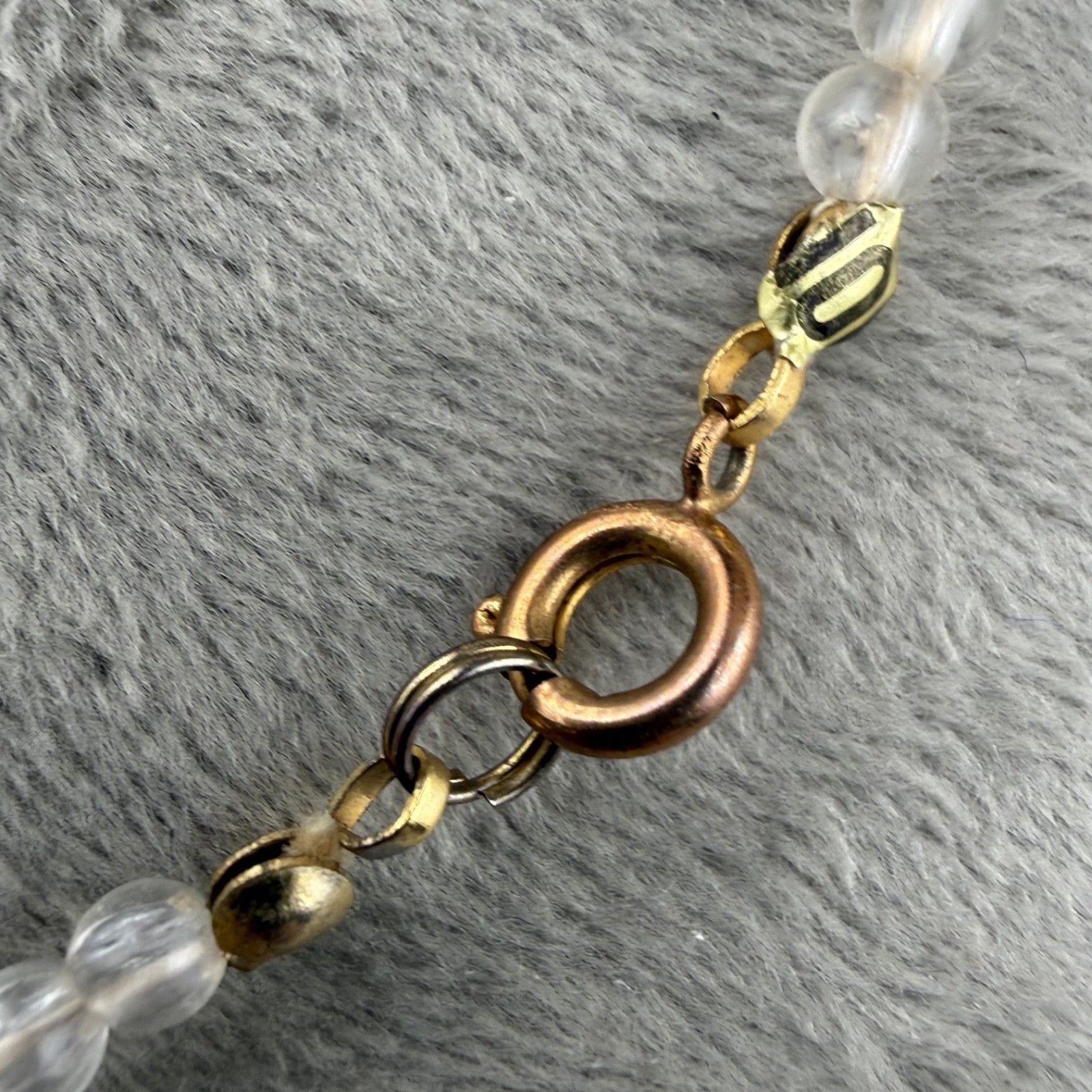 Vintage Necklace Beaded Lucite Flower Leaf Summer Spring 17”