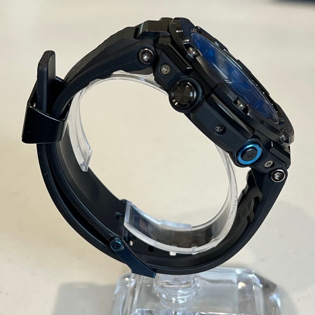Rare CASIO G-Shock GST B100 Complete with Bluetooth BLUE NOTE RECORDS Collaborat