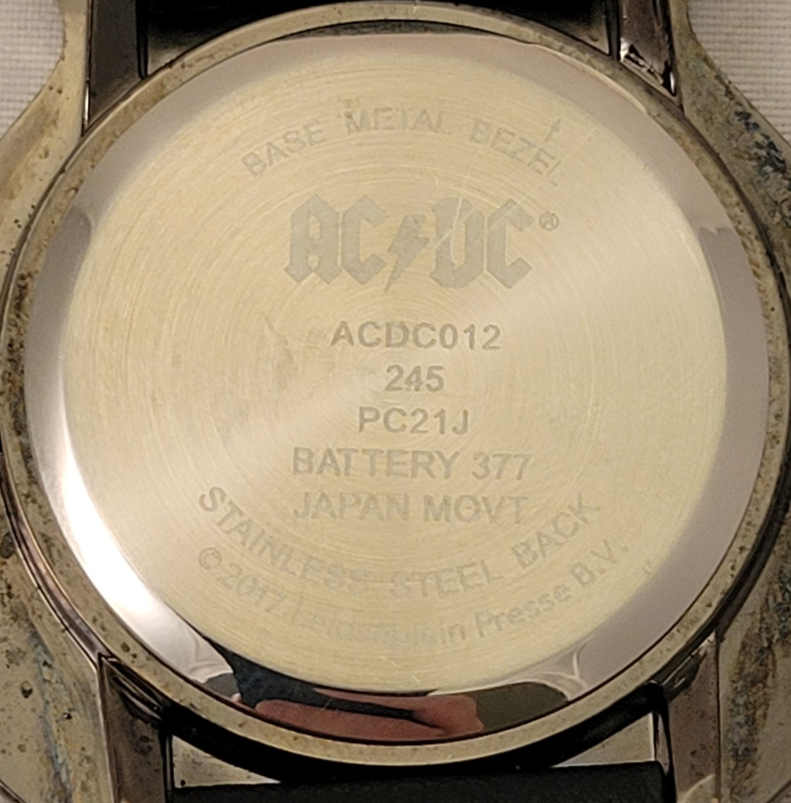 AC/DC Guitar Shaped Quartz Watch With Black Band – Working
