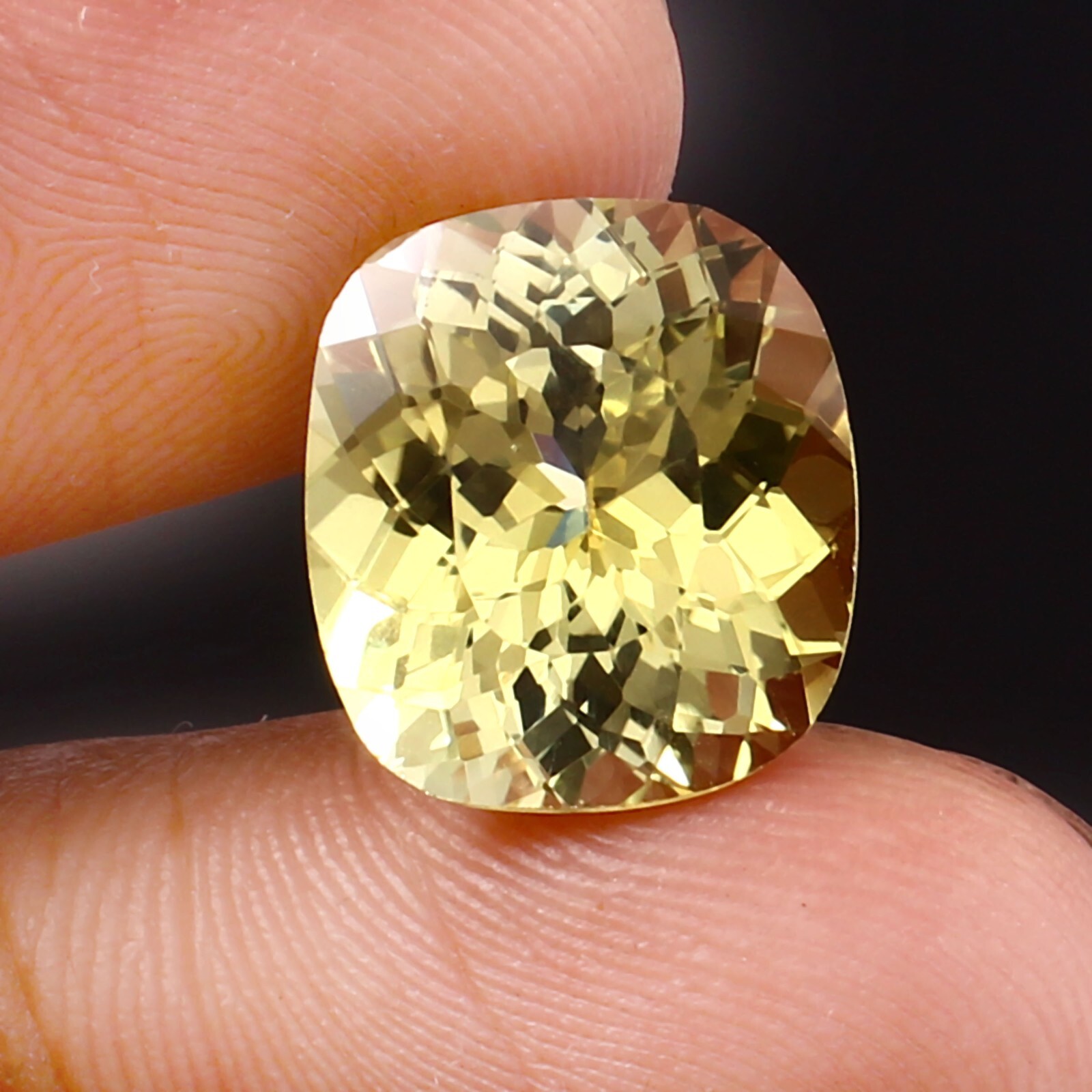 AAA Natural Flawless Ceylon Yellow Sapphire Cushion Loose Gemstone Cut 10.00 Ct
