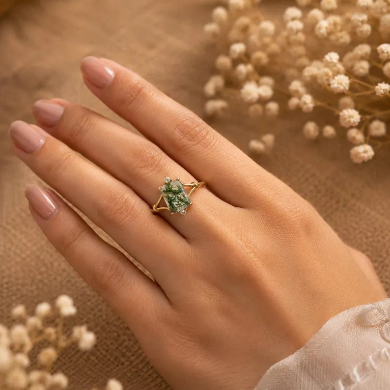 Green Moss Agate Ring, Base Metal: Brass Finish: Gold Plated