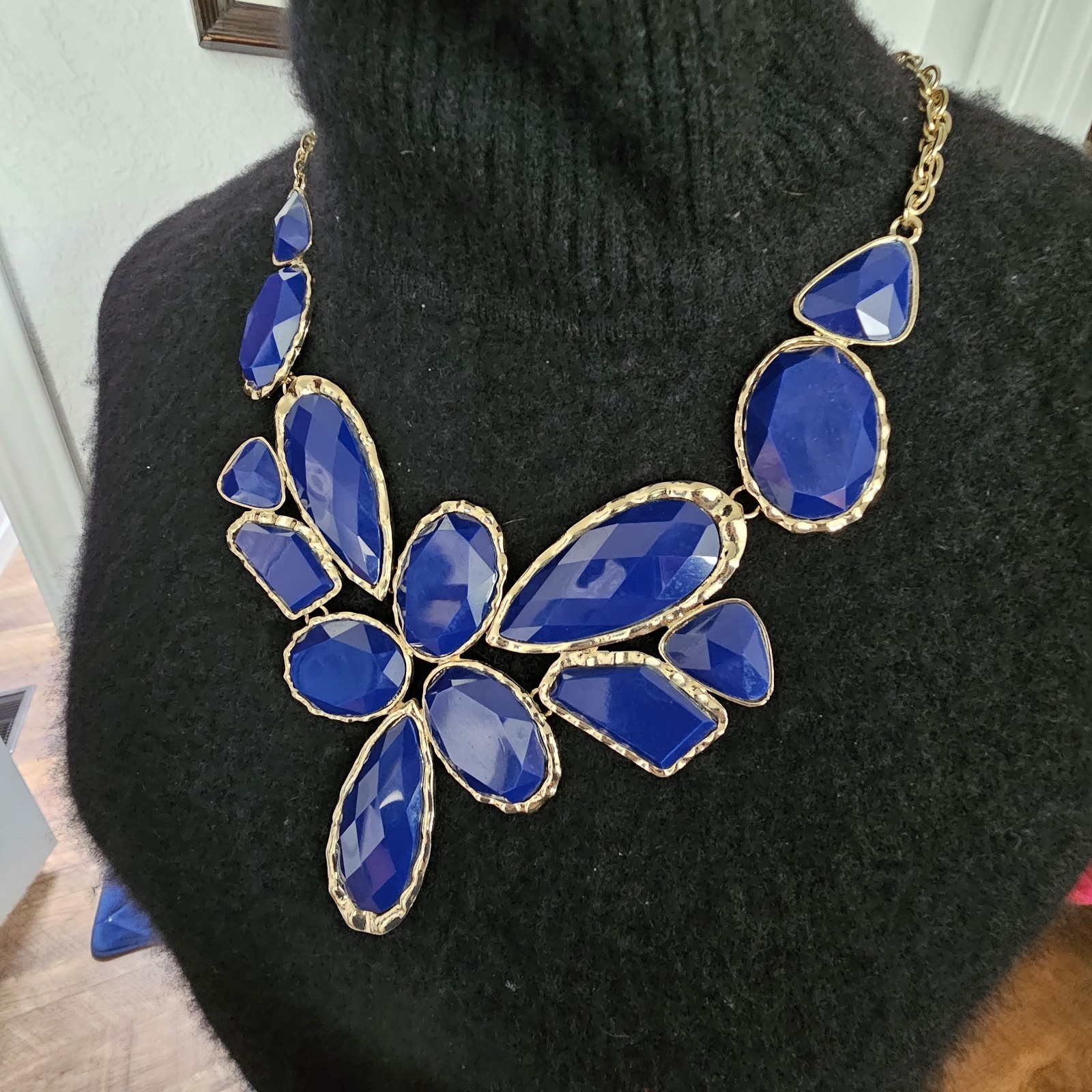 Gold Tone Blue Faceted Floral Statement Necklace Chunky Bib Necklace