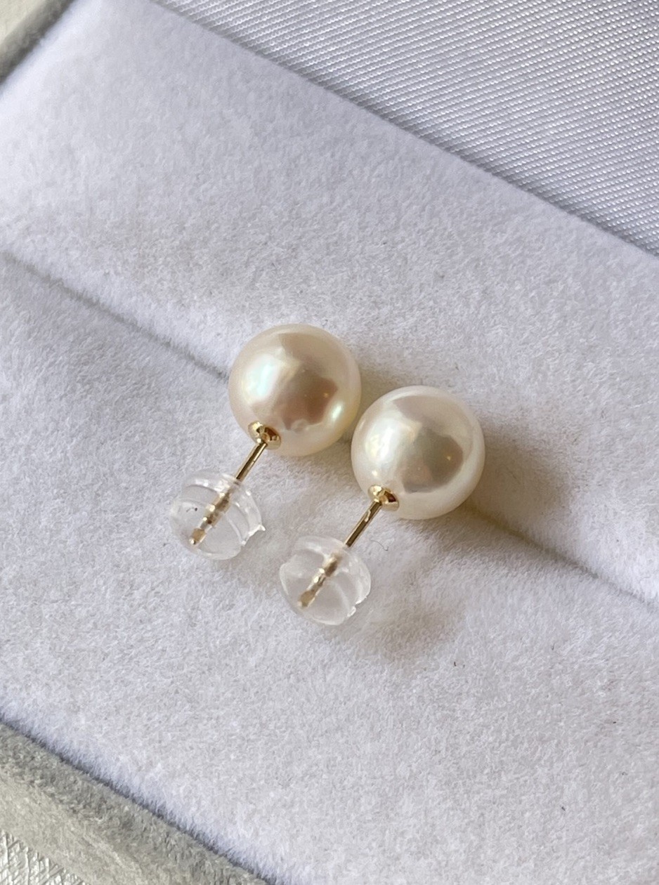Japanese Akoya Pearl Stud Earrings 9mm Untreated Natural Color K14 Solid Gold