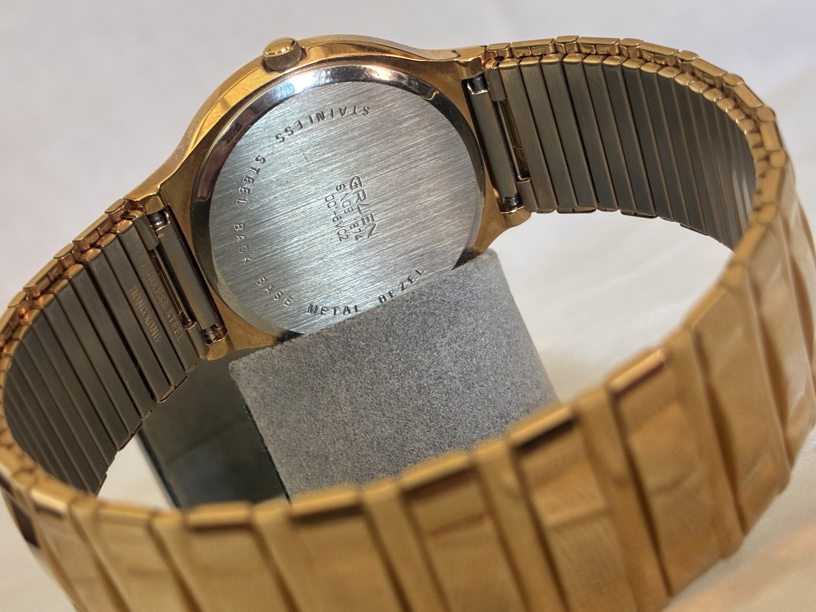 Vintage Gruen Quartz Day-Date Men’s Dress Watch, Gold-Tone NIB