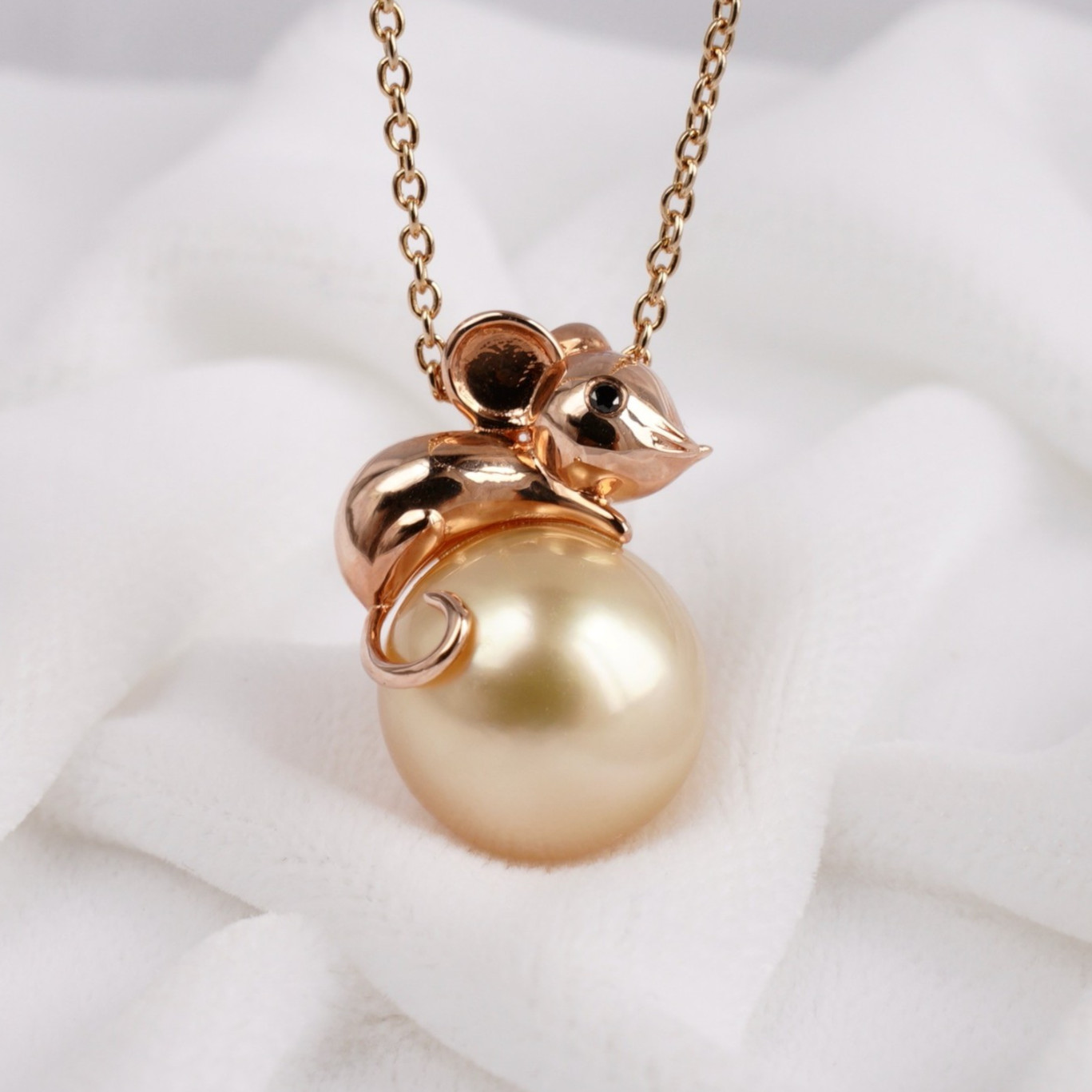 Cute Mouse Design, 11.3MM Round Gold South Sea Pearl Pendant 14Kt Rose Gold,0.7″