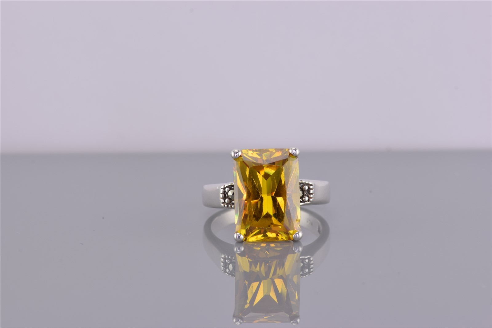 ACi Sterling Silver Yellow Emerald Cut Solitaire Marcasite Band Ring 925 Sz: 6