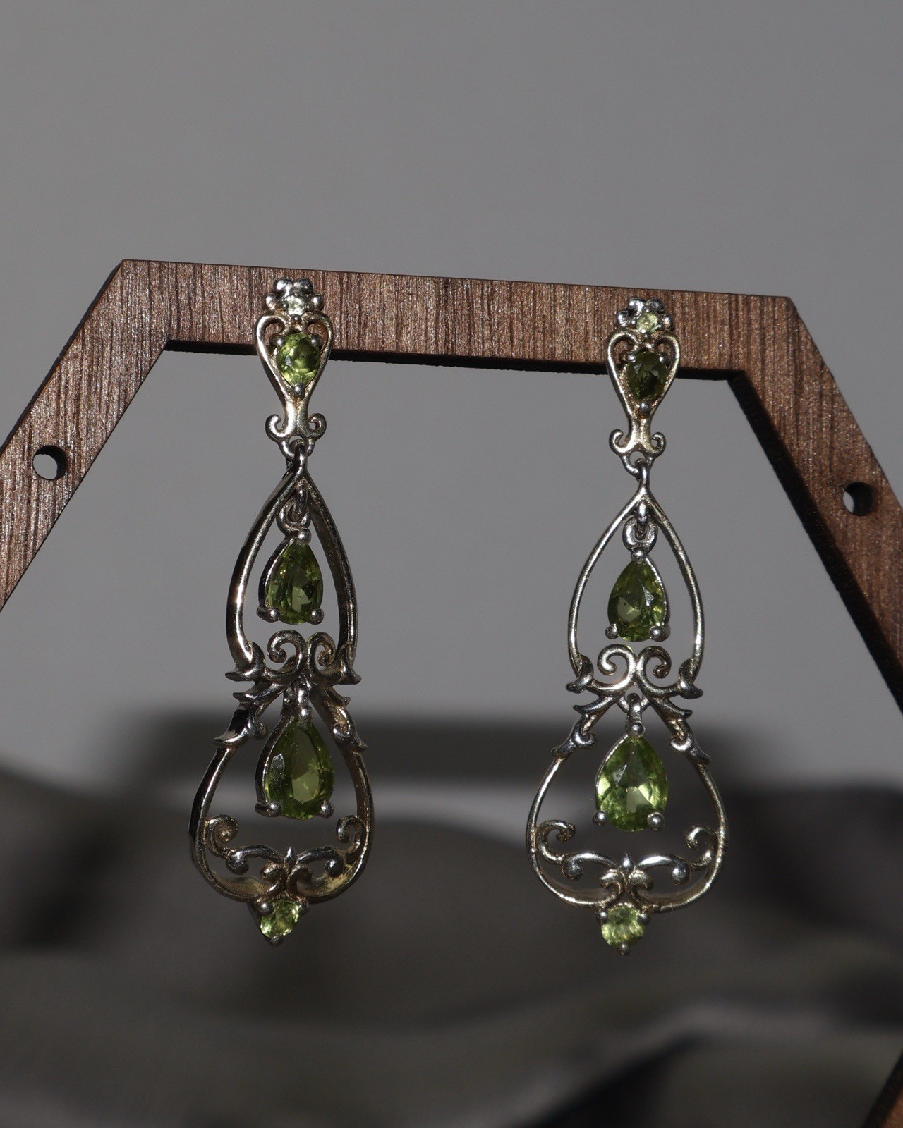 Victorian Style Sterling Silver With Green Peridot Earrings 5.9G / 1.8in