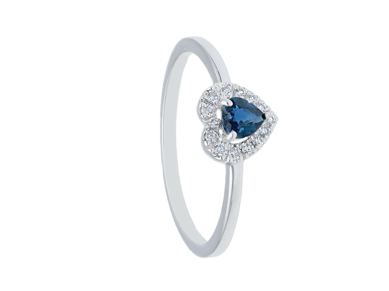 SOLID 18K WHITE GOLD RING WITH HEART CUT SAPPHIRE 0.27 Carats AND DIAMONDS FRAME