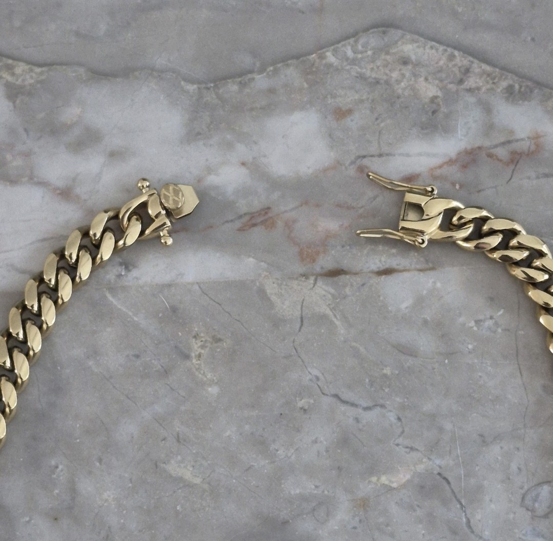 Cuban Link Chain Necklace 8mm 24in 18k Gold Plated PVD Stainless Steel