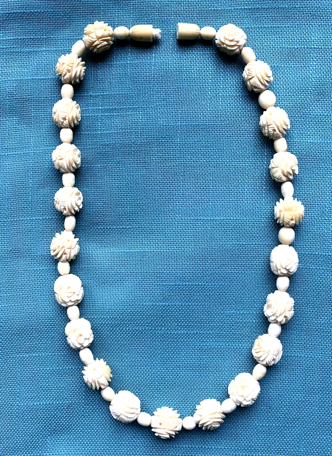 Vintage 18″ Carved Necklace Bovine Bone Rose Floral with Barrel Screw Clasp