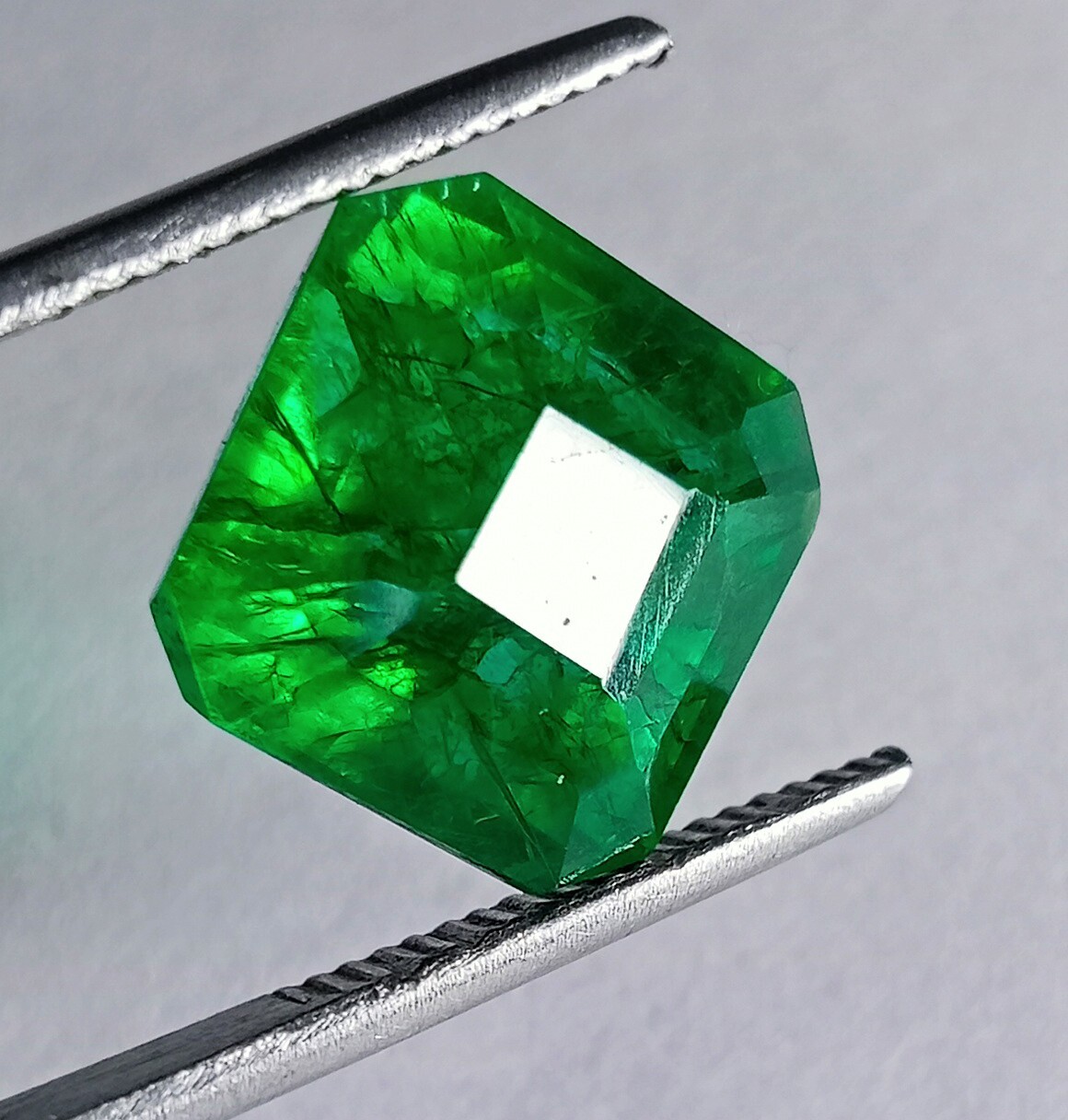 Natural 13.30 Ct Colombian Green Emerald Certified Asscher Shape Loose Gemstone
