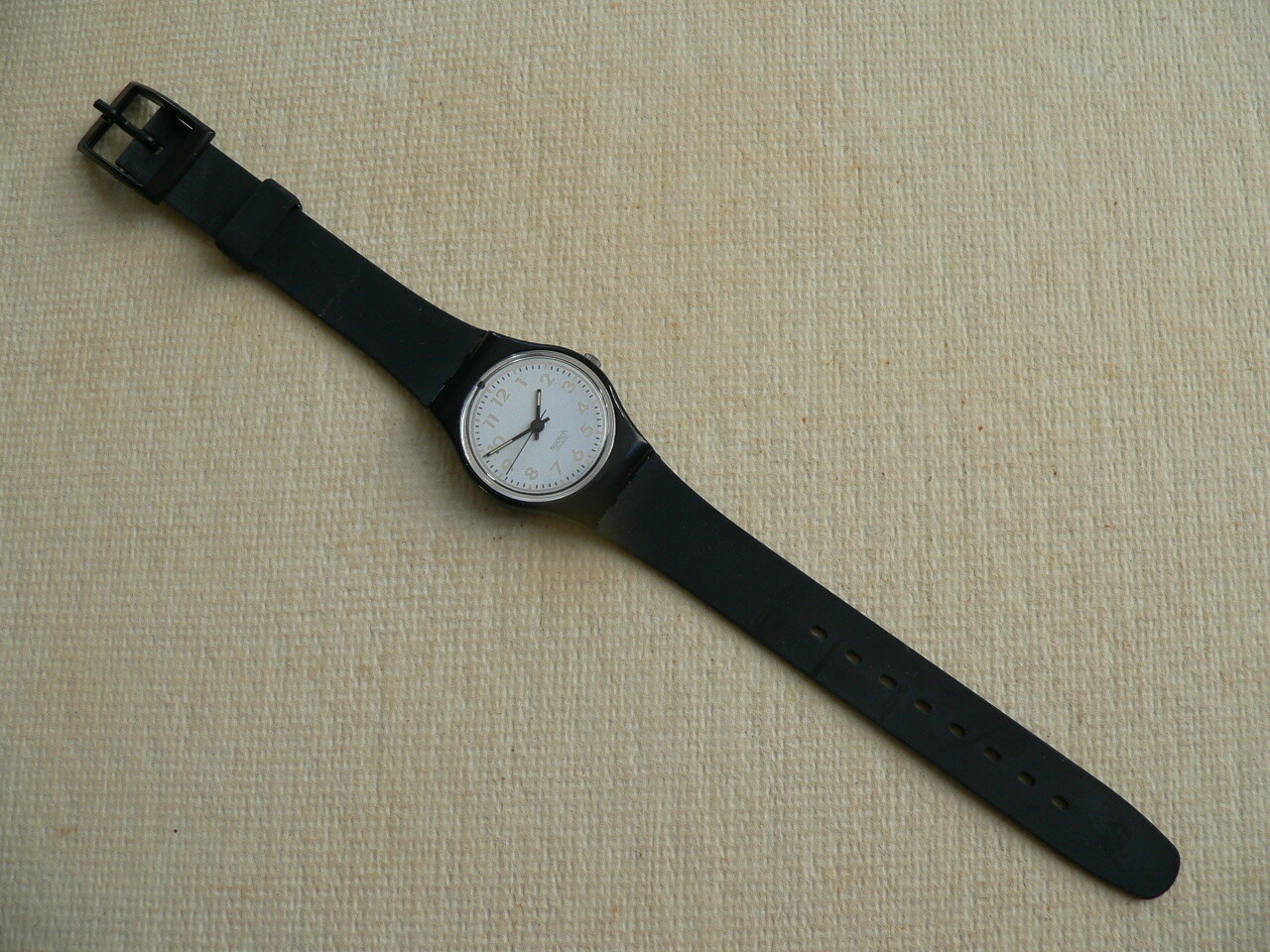 1991 Vintage Ladies swatch watch Investment LB129