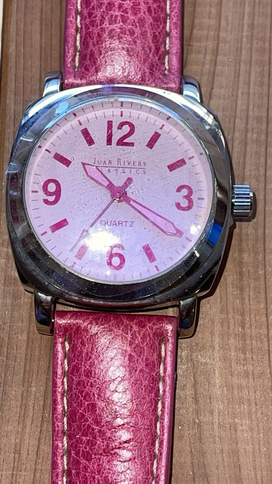 Vintage NewJoan Rivers Classics V377 Silver Pink Leather Band Quartz Watch