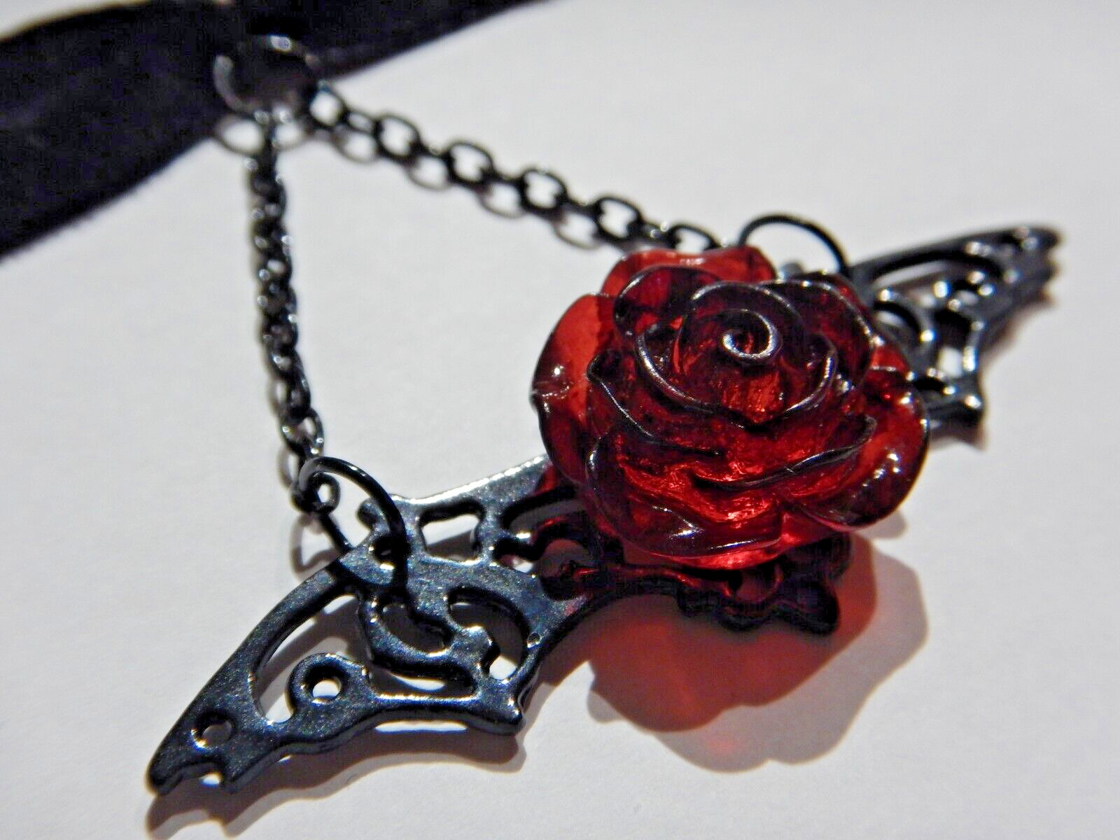 BLACK VELVET BAT WING & ROSE filigree Halloween gothic vampire necklace EGL 4E
