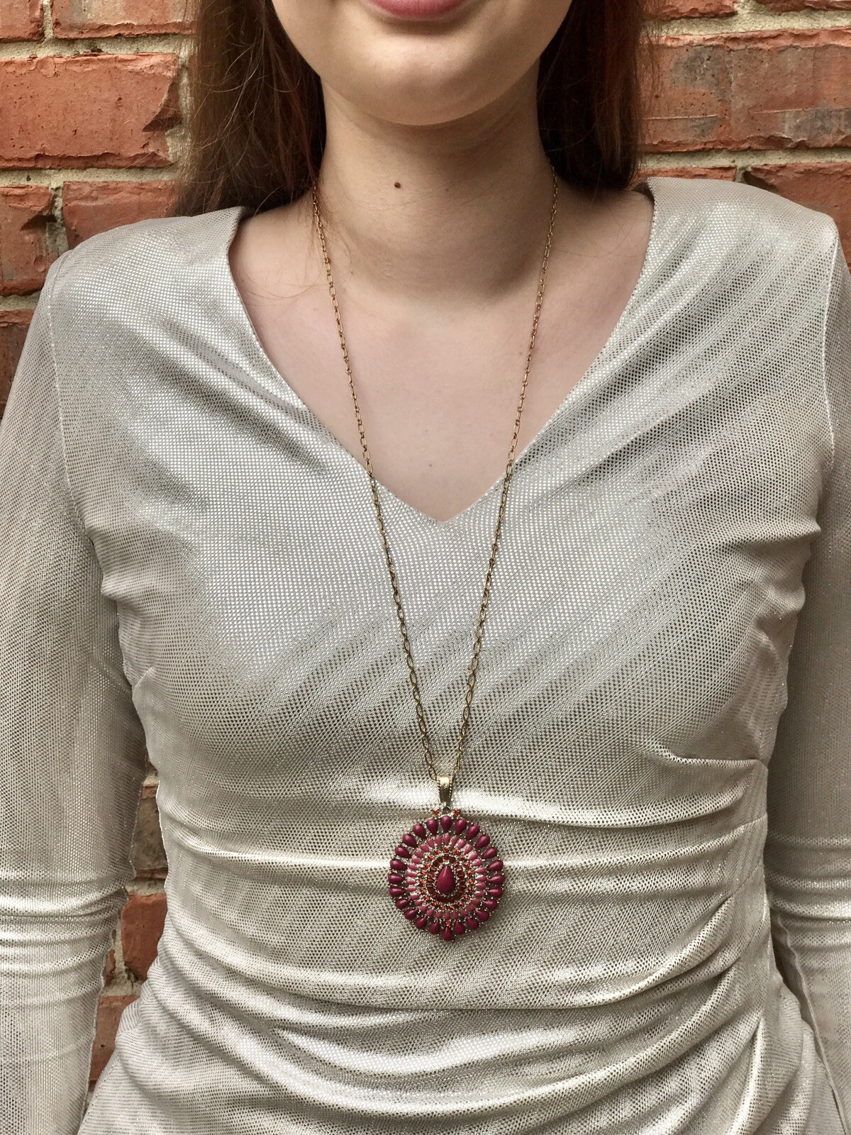 Vintage Red Burgundy Stones Gold Tone Pendant Necklace