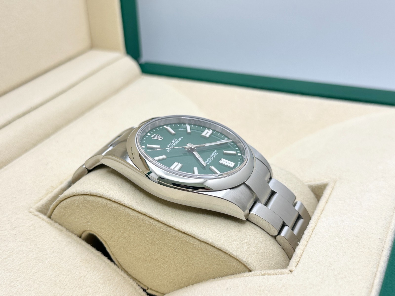 Rolex Oyster Perpetual 124300 41mm Green Dial Stainless Steel Box Papers