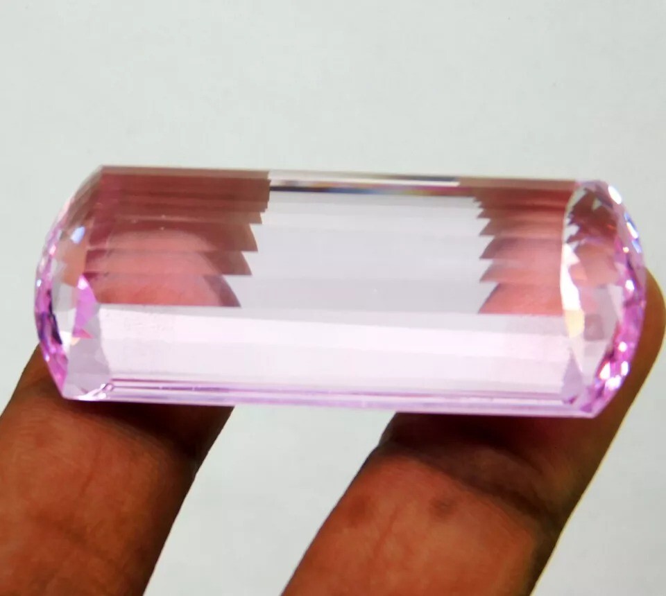 Natural 201.90 Ct Certified Brazilian Pink Kunzite Cushion Cut Loose Gemstone