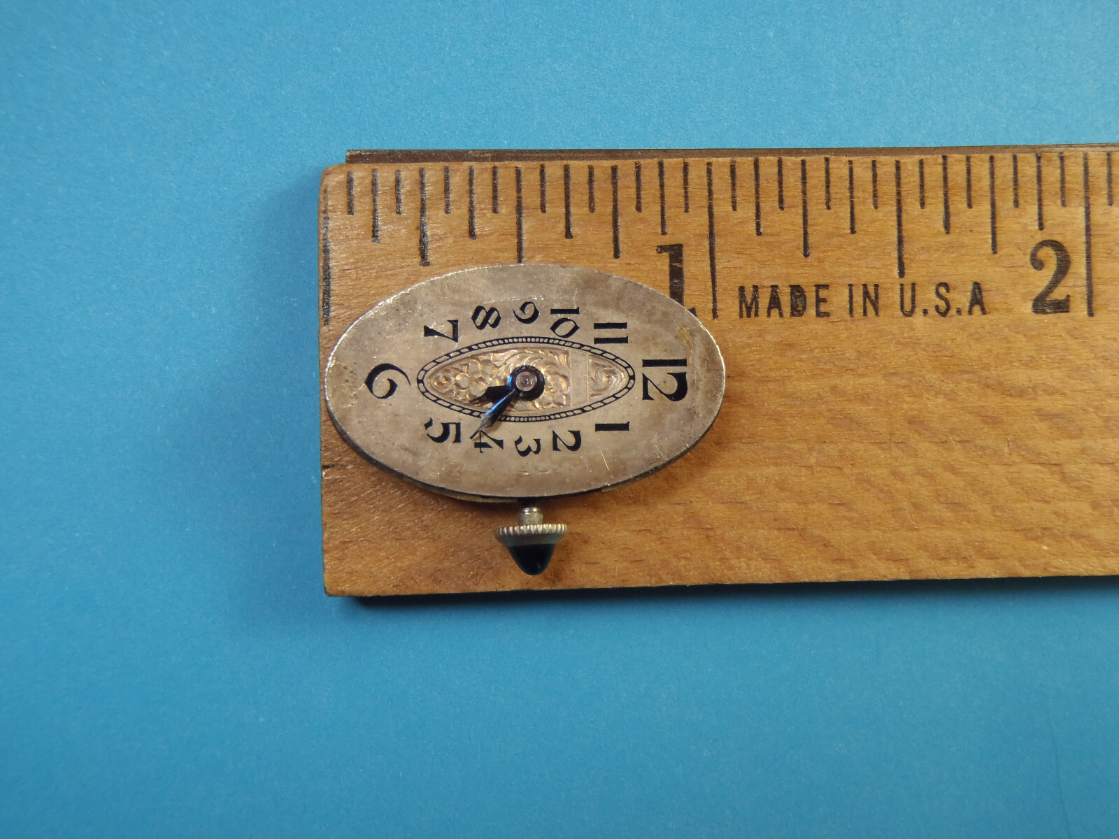 Antique 10 Co Watch Co Movement 15 Jewel Swiss 2 Adj 24 LP 25mm x 15mm For Parts