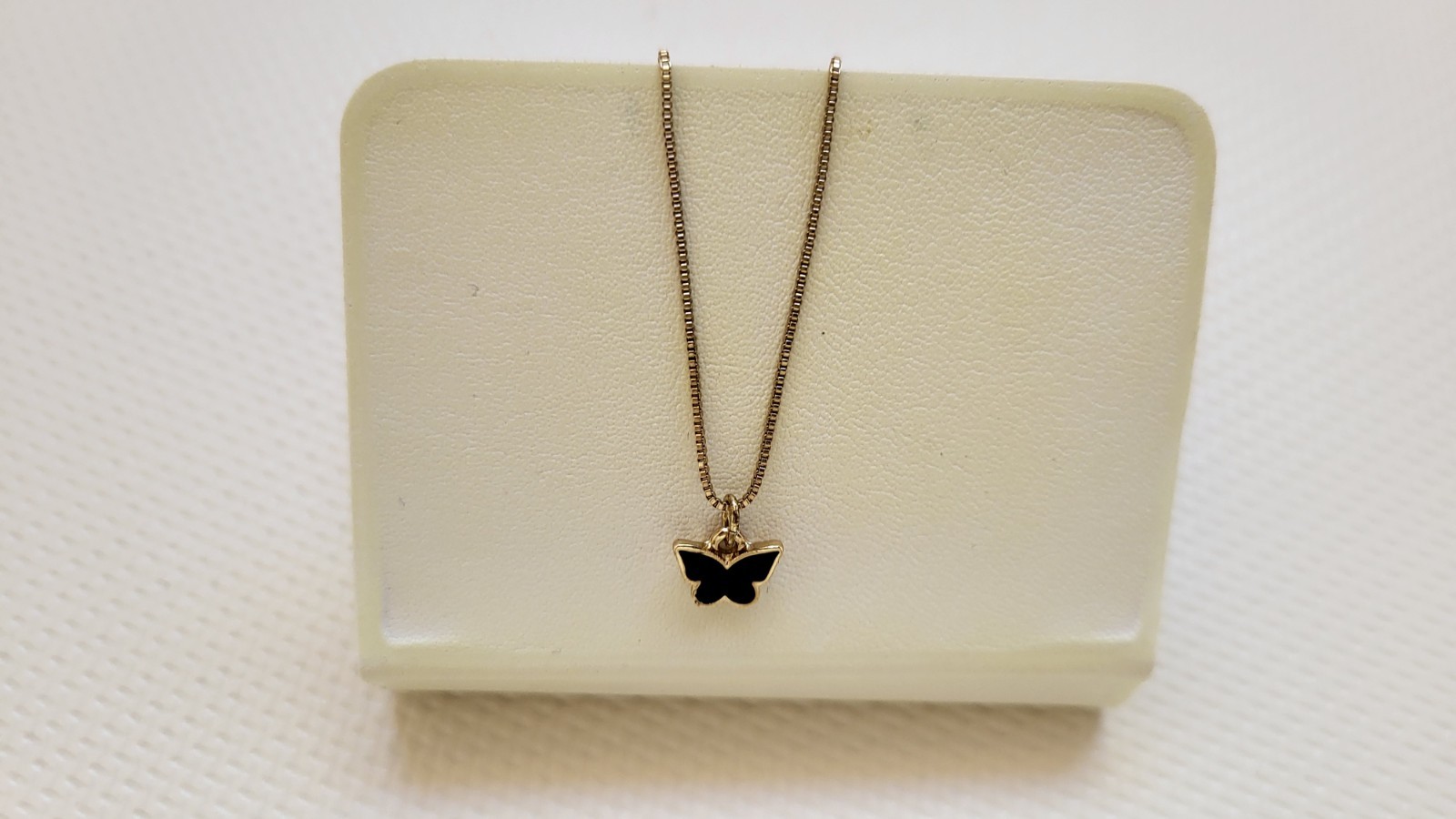 Women’s Gold Color Plated Necklace Chain Butterfly Colar Choker