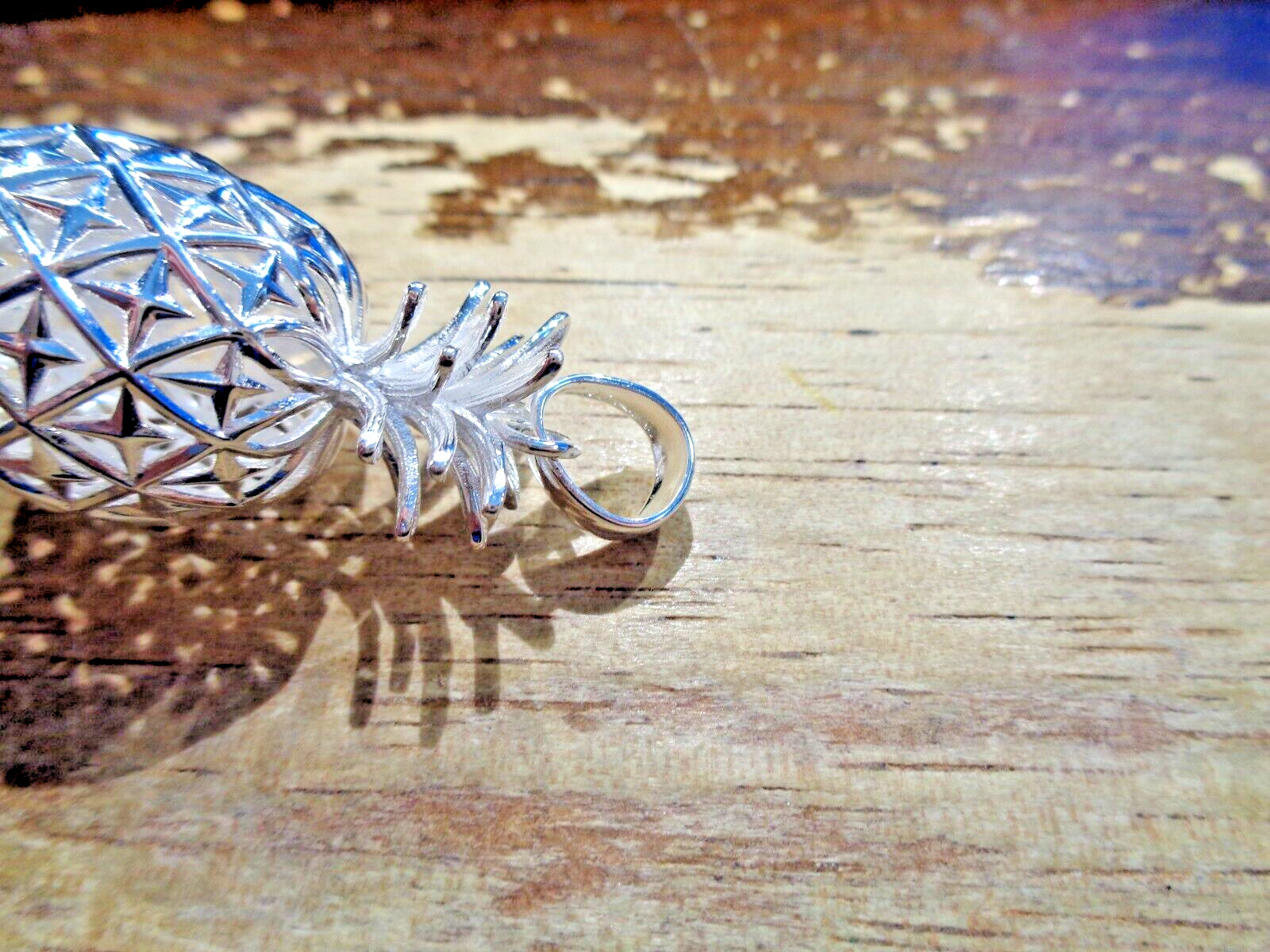 22.5MM BOLD HEAVY SOLID 925 SILVER EXTRA-EXTRA LARGE HAWAIIAN PINEAPPLE PENDANT