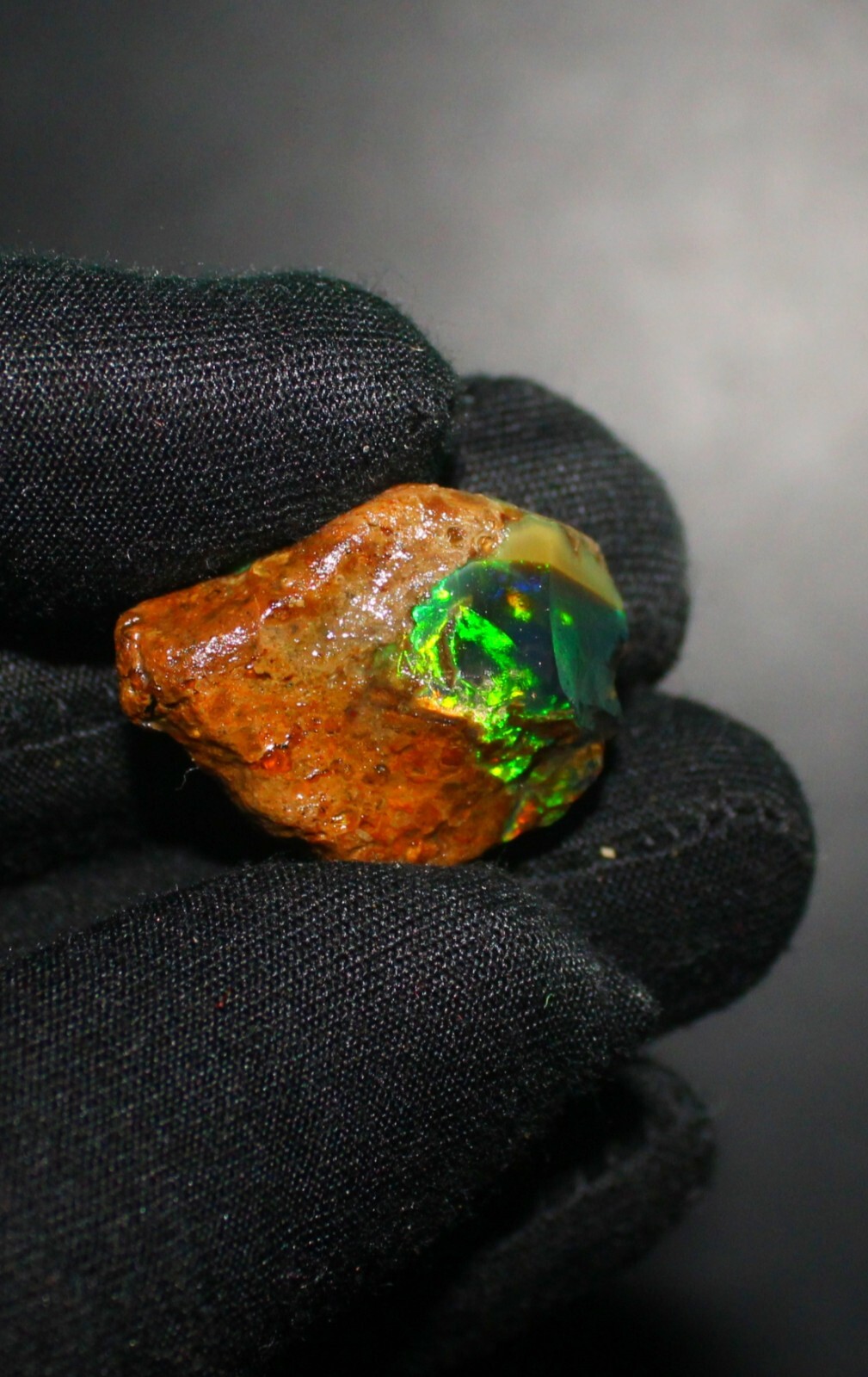 Opal Rough Stone, Natural Raw Opal, Crystal Fire Opal, Welo Fire Opal, 22.65 Ct