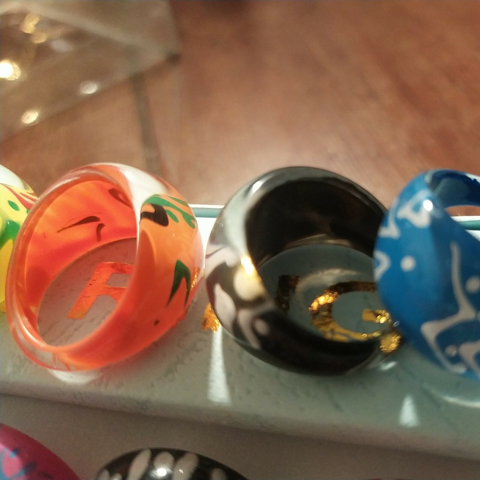 Num.108 – Resin Beach Rings – Super Colorful Pop Art – Various Mixed Sizes
