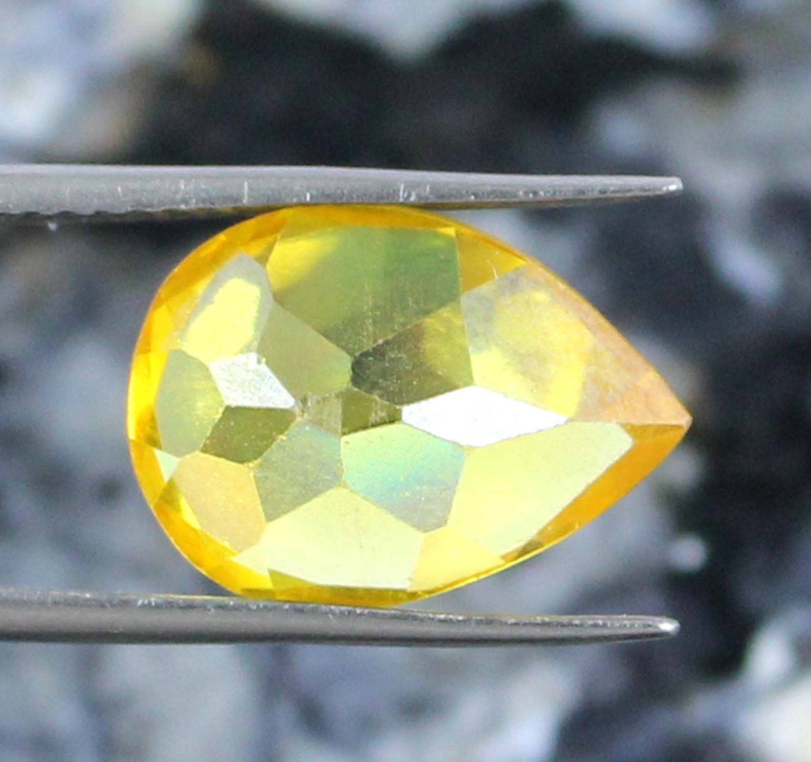 8.45 Ct/13 mm Natural Yellow Zircon Pear Gemstone Certified T23286 Tariff Free