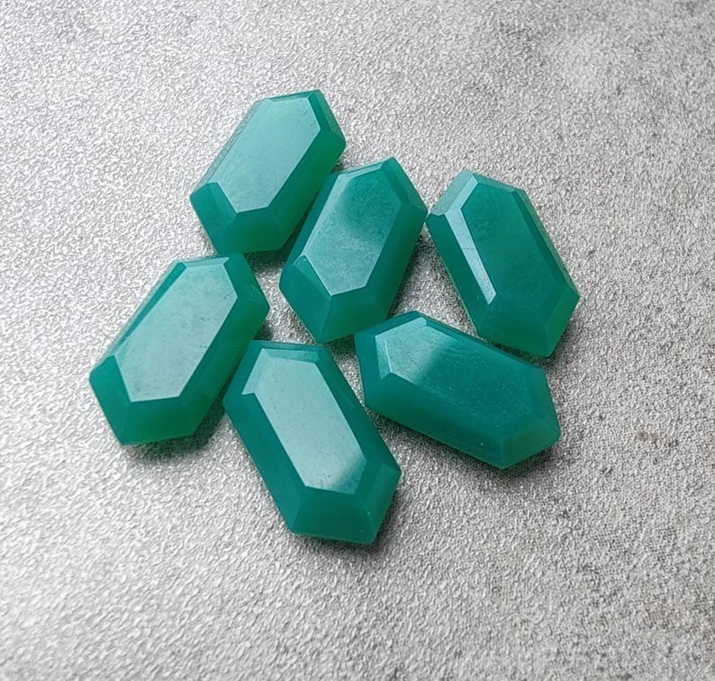 Natural Green Onyx Hexagon Flat Faceted Cut AAA Quality Calibrated Gemstones