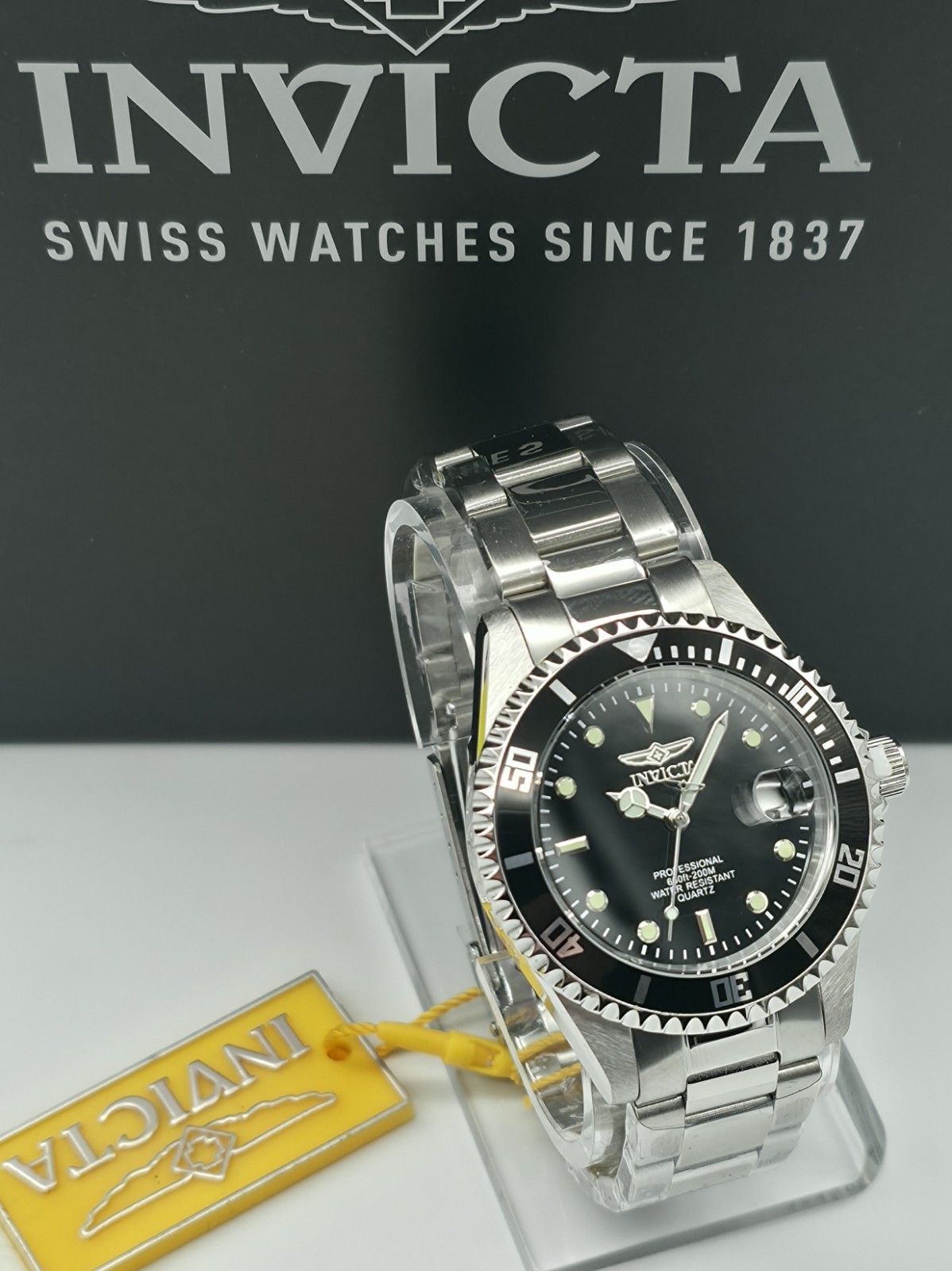 89320B – Invicta Pro Diver D Coin-Edge Men’s Watch – 37.5mm. Steel (89320B)