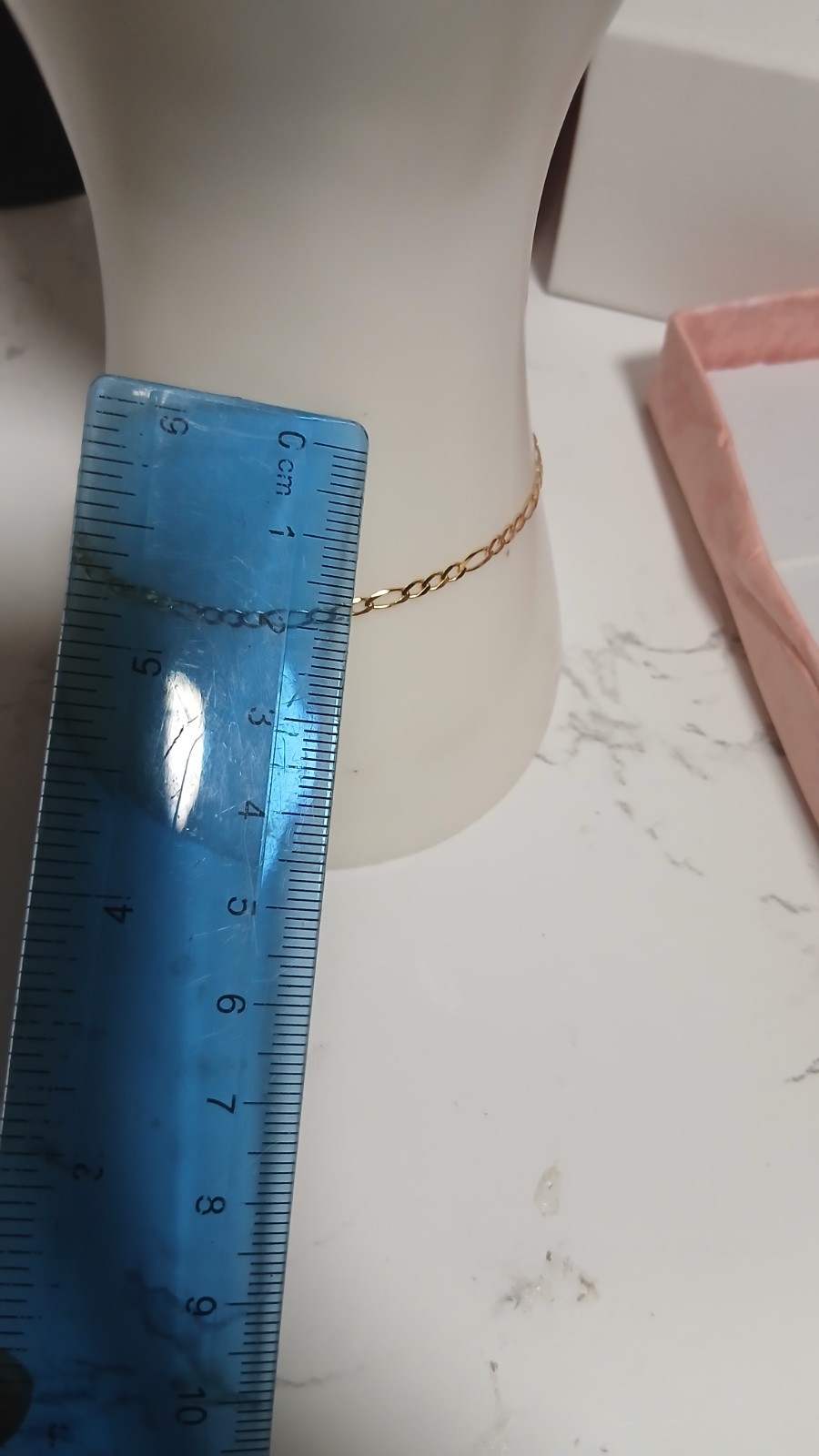9ct Yellow Gold Bracelet.