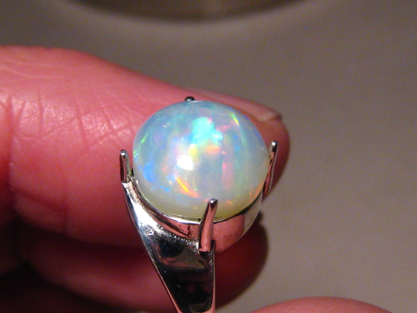 4.0 ct. crystal Welo Opal Ring , sterling silver