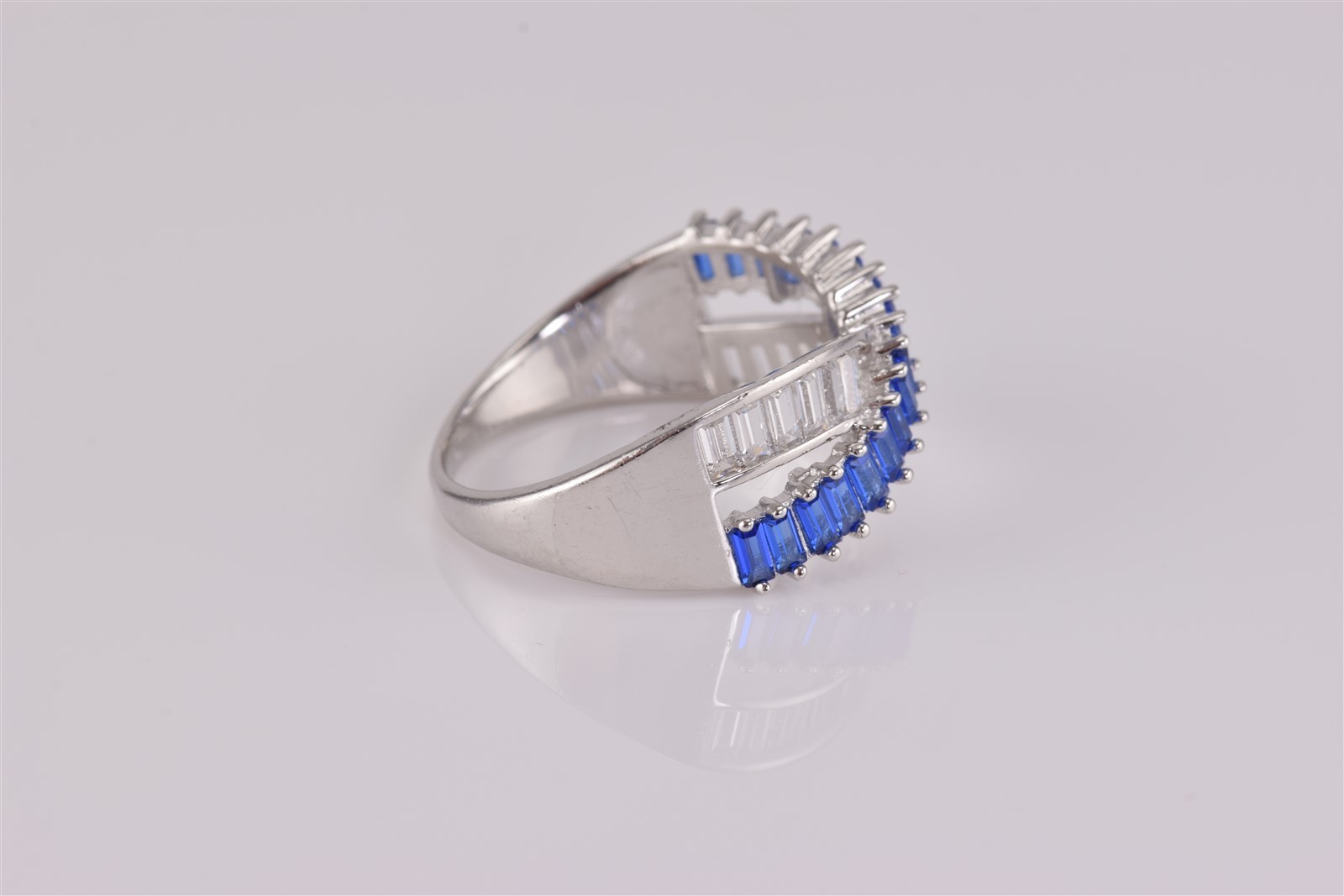 Fuzion Creation Sterling Silver Blue & White Cubic Zirconia Band Ring 925 Sz: 9