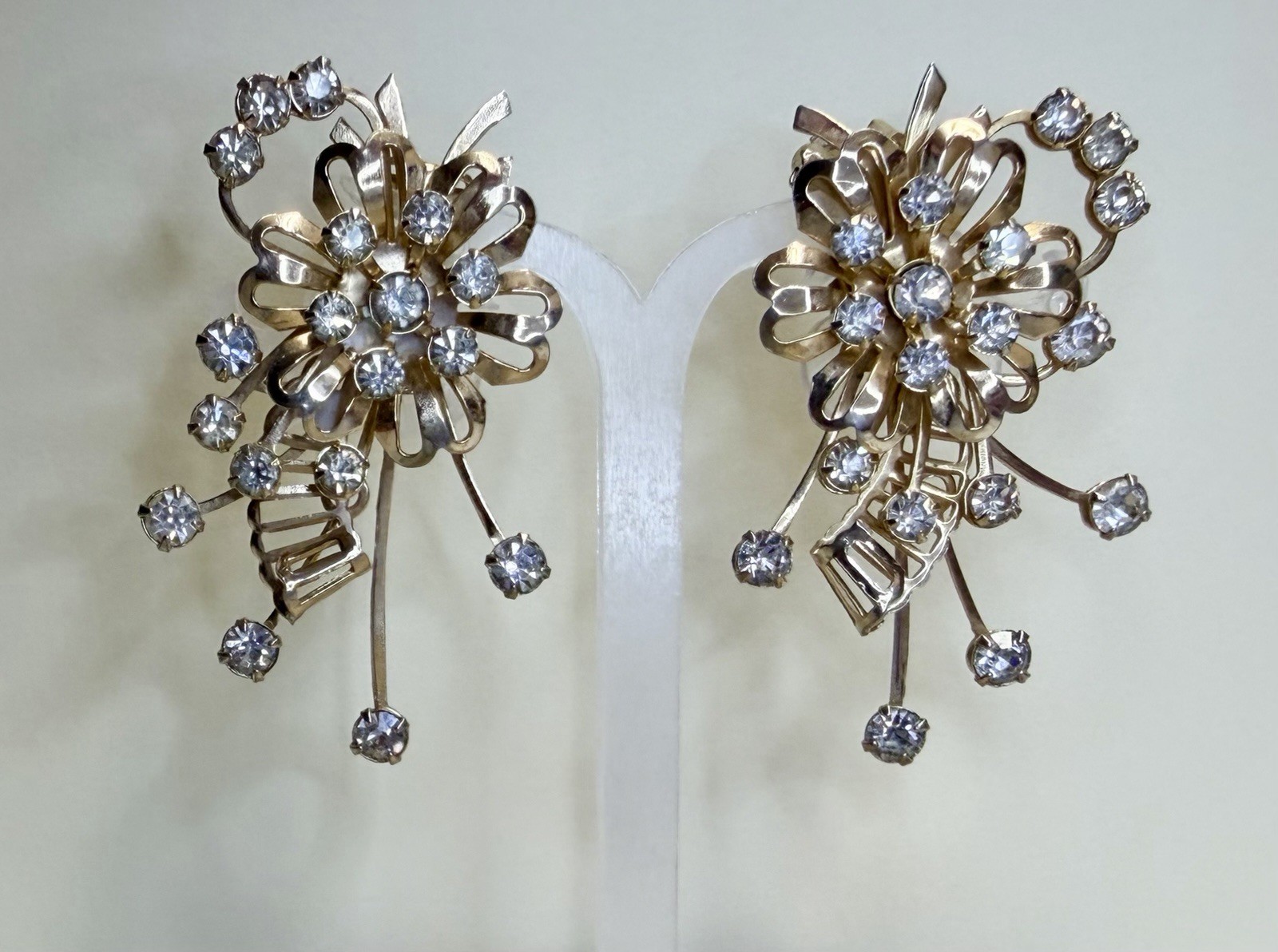 Vintage Floral With Rhinestone Accents Earrings, 1950s. Excellent Condition.