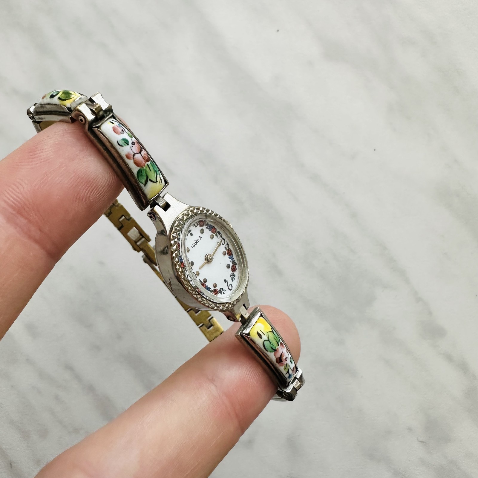 CHAIKA Enamel Stones Women Lady vtg soviet USSR Watch Mechanical Classic Luxury
