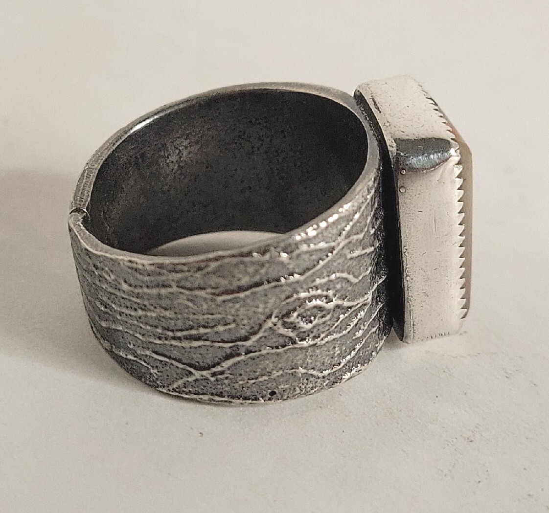 Petrified Wood Sterling Silver Ring Size 11-1/2 Signed 18.5g Carved Tufa Cast