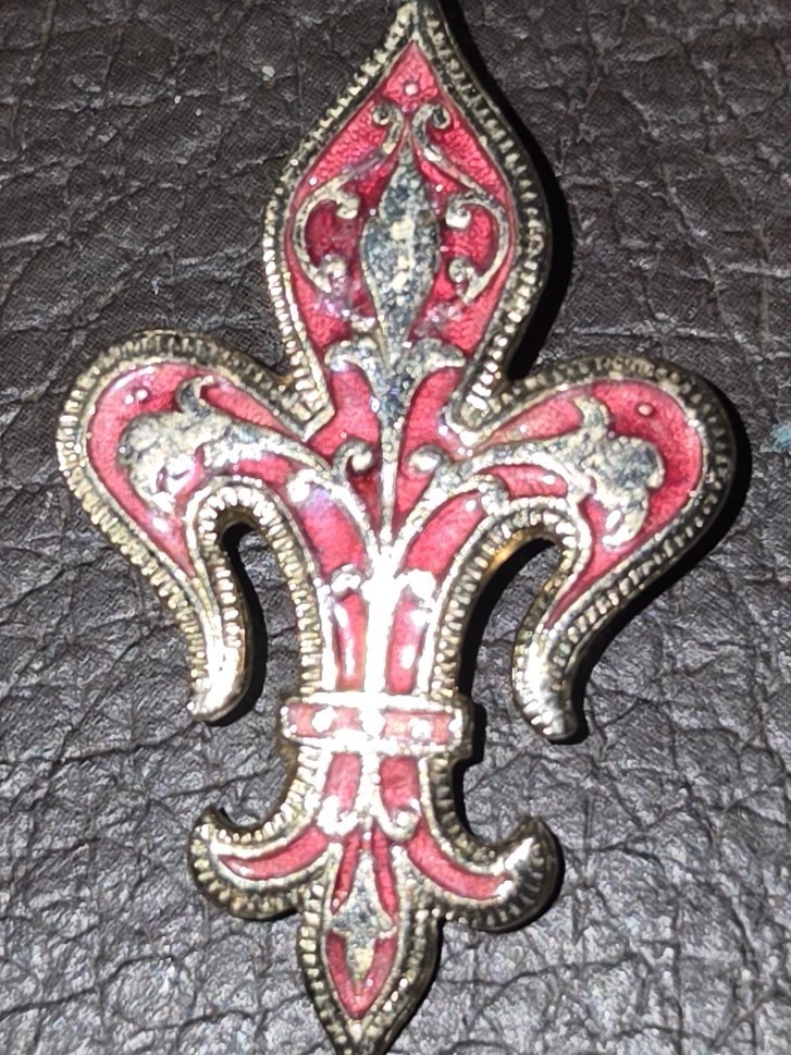 Antique or Vintage Fleur De Lis Brooch Pin Or Pendant Gold and Purple