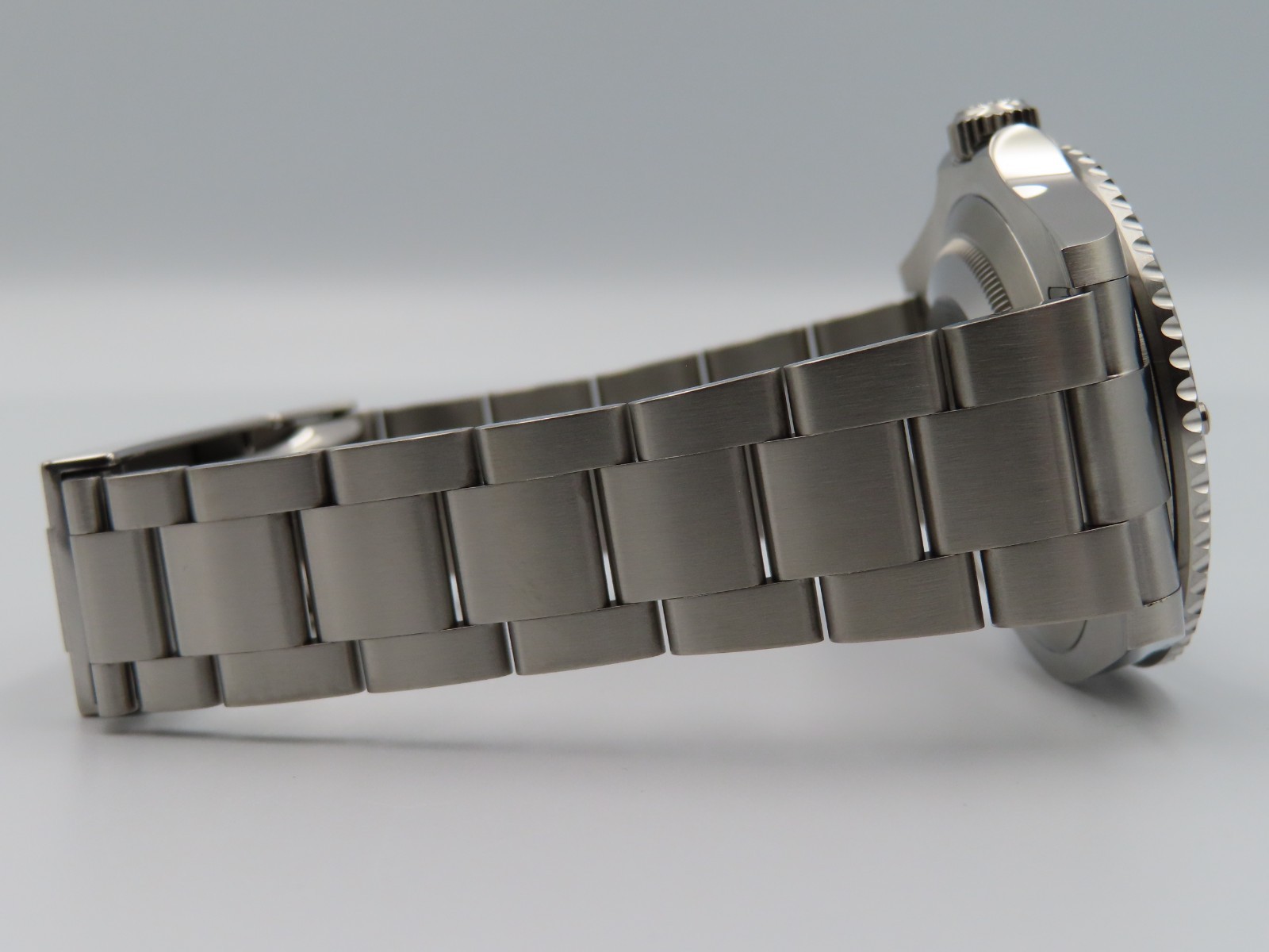 Rolex Submariner Date 126610LN Men’s 41mm Wristwatch Pre-Owned Box Papers 2025