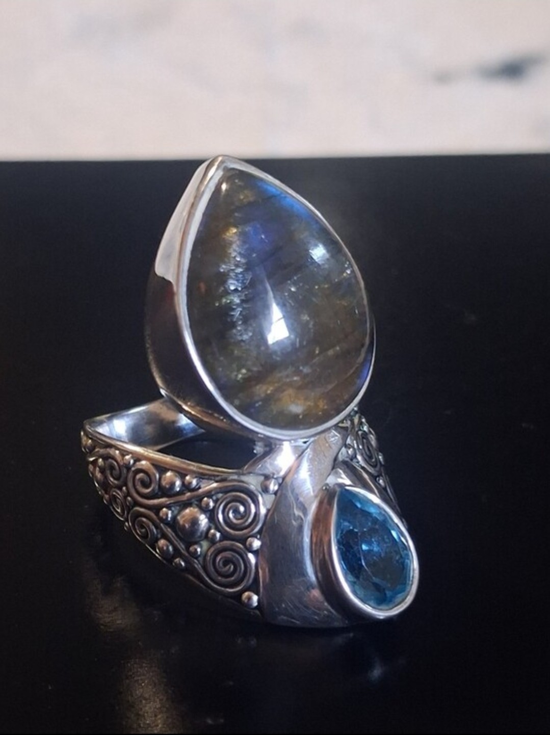 Sajen Silver Labradorite Swiss Blue Quartz Sterling Silver Ring 15.40 CTW 8.82 G
