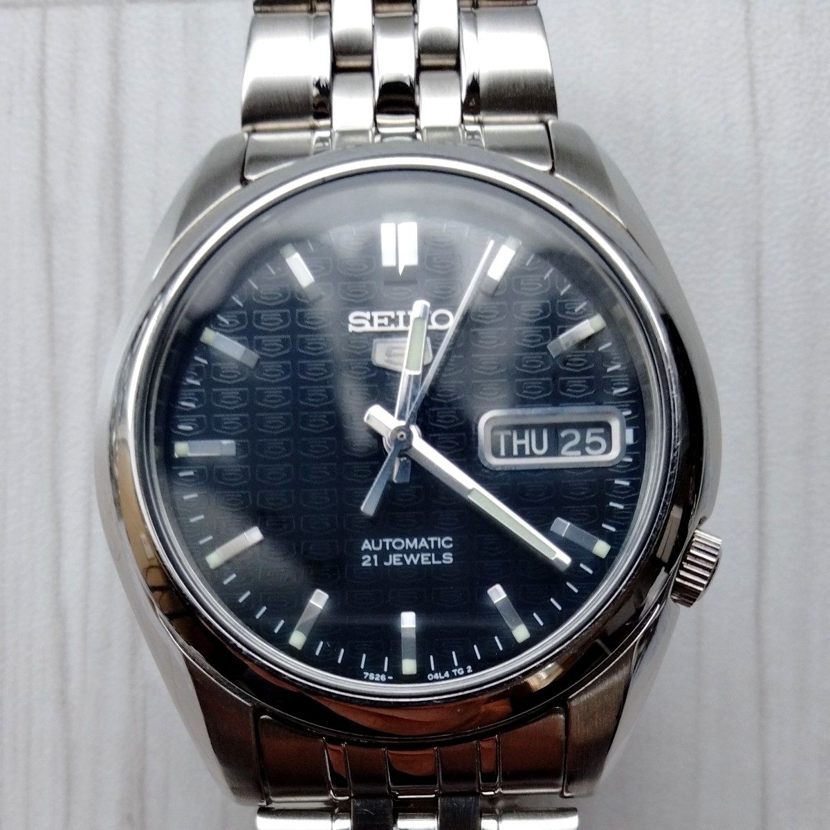 Seiko 5 SNK361K1 7S26 Automatic 21 Jewels Navy Monogram Dial See-Through Back Da