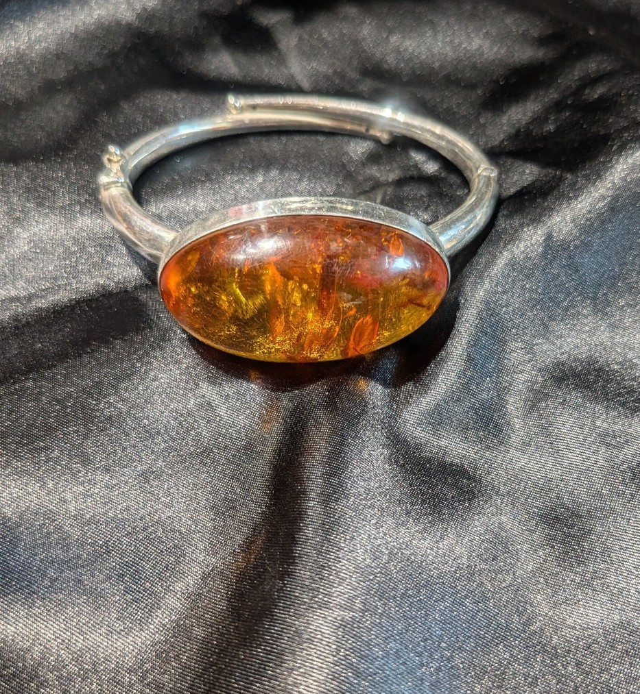Vintage 925 Ster. Silver Baltic Amber Bracelet Huge-Approx. 2.5” Oval Cabochon