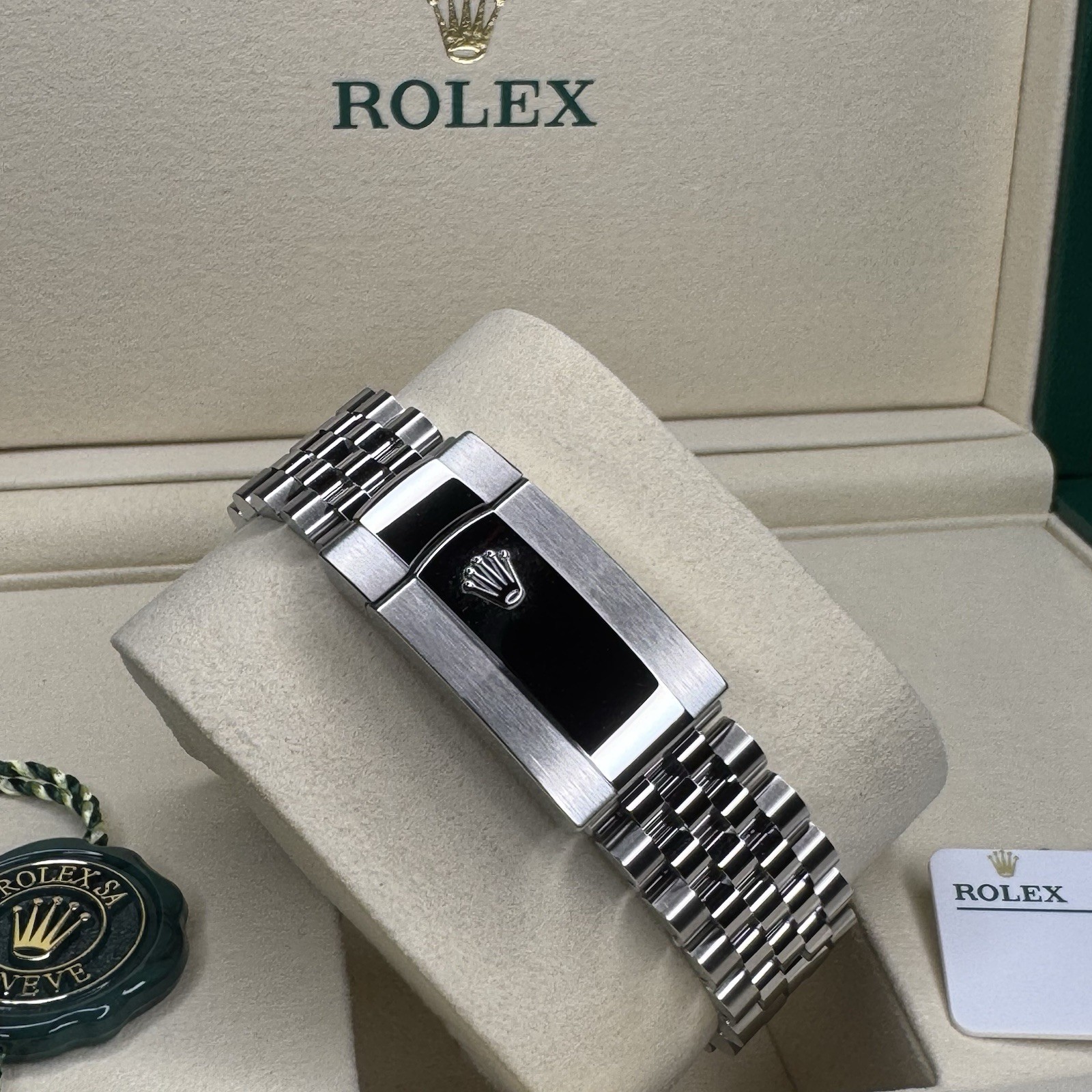 2026 Brand NEW Rolex Datejust 36 126234 Blue Dial 18k Gold Bezel Steel Box Paper