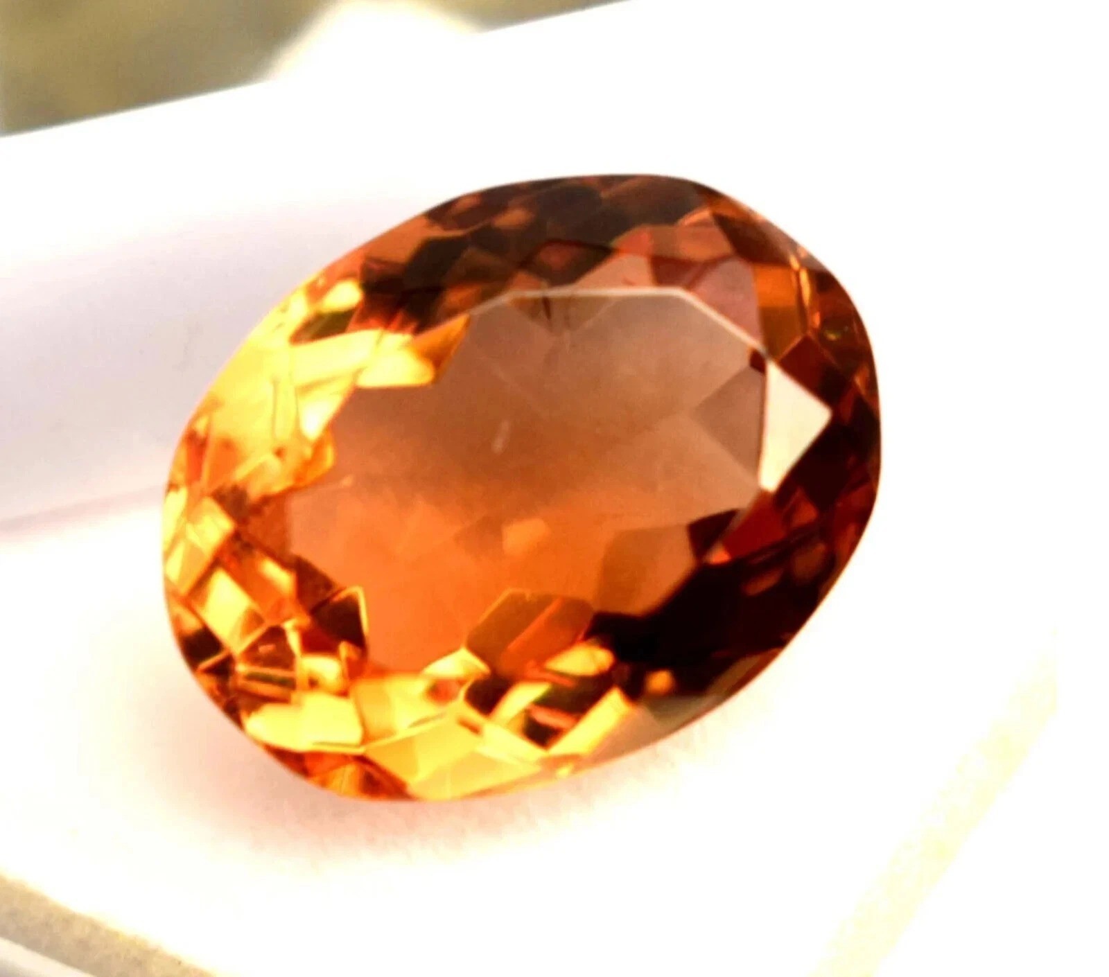 Alexandrite Colour Changing Oval Cut 21+ Ct Natural Certified Loose Gemstone