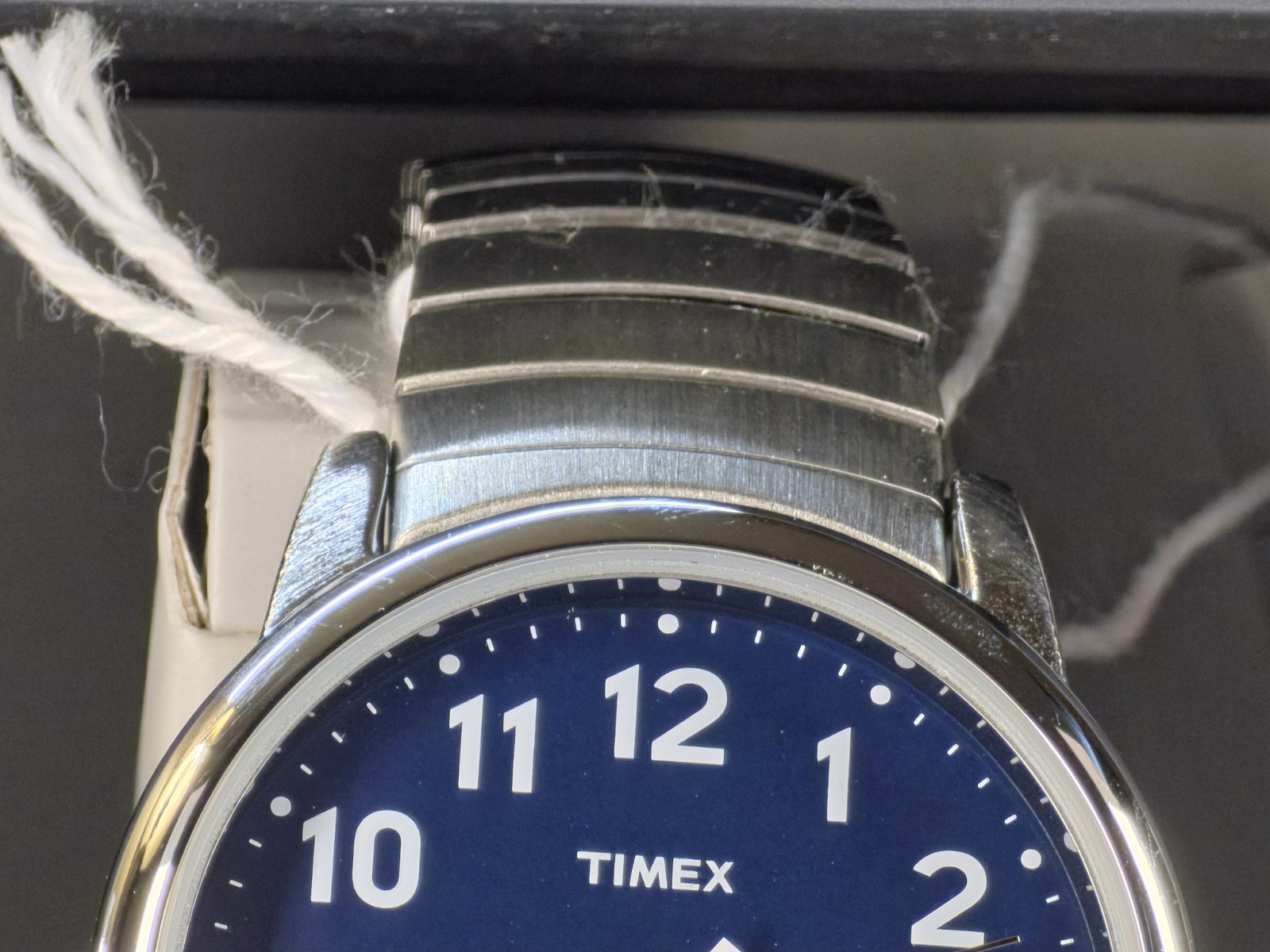 Timex T20031, Easy Reader, Men’s, Silvertone Expansion, Indiglo, Day/Date, NEW