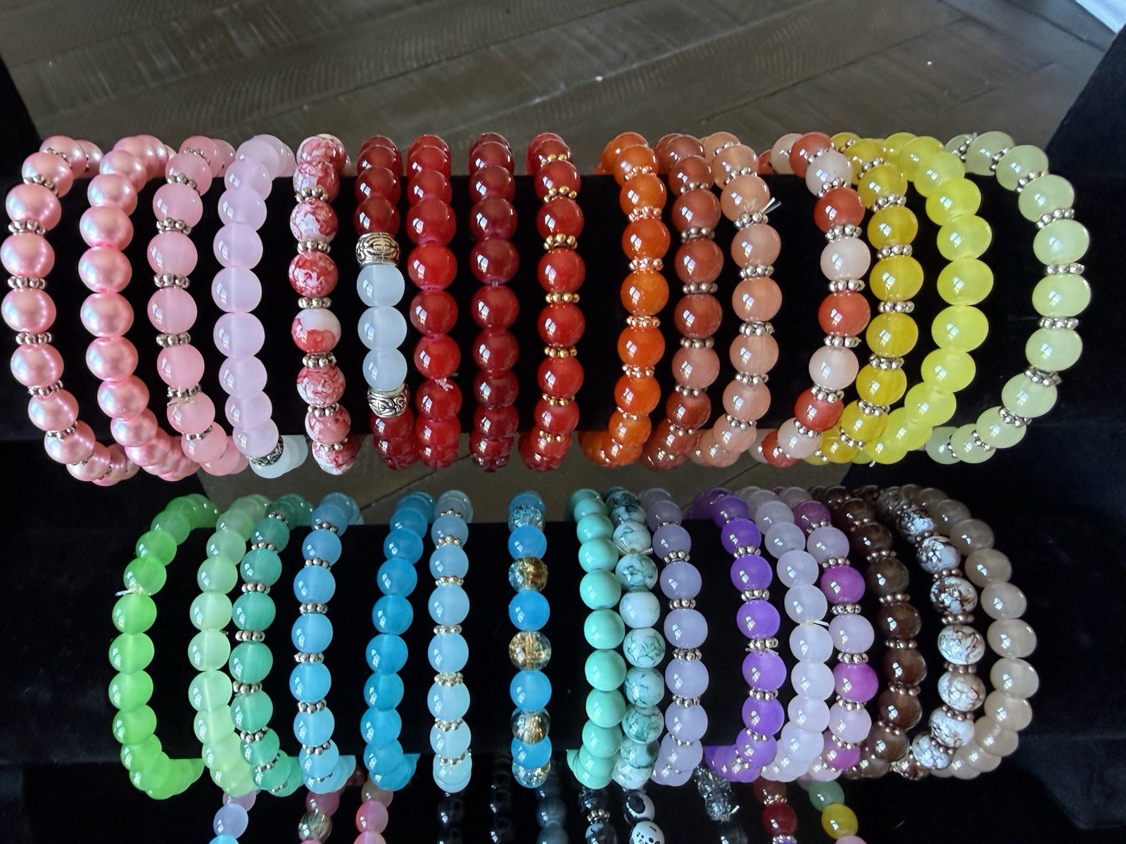BRAND NEW 43 Bulk Glass Bead Bracelets With 3 Tier Bracelet Stand, Handmade