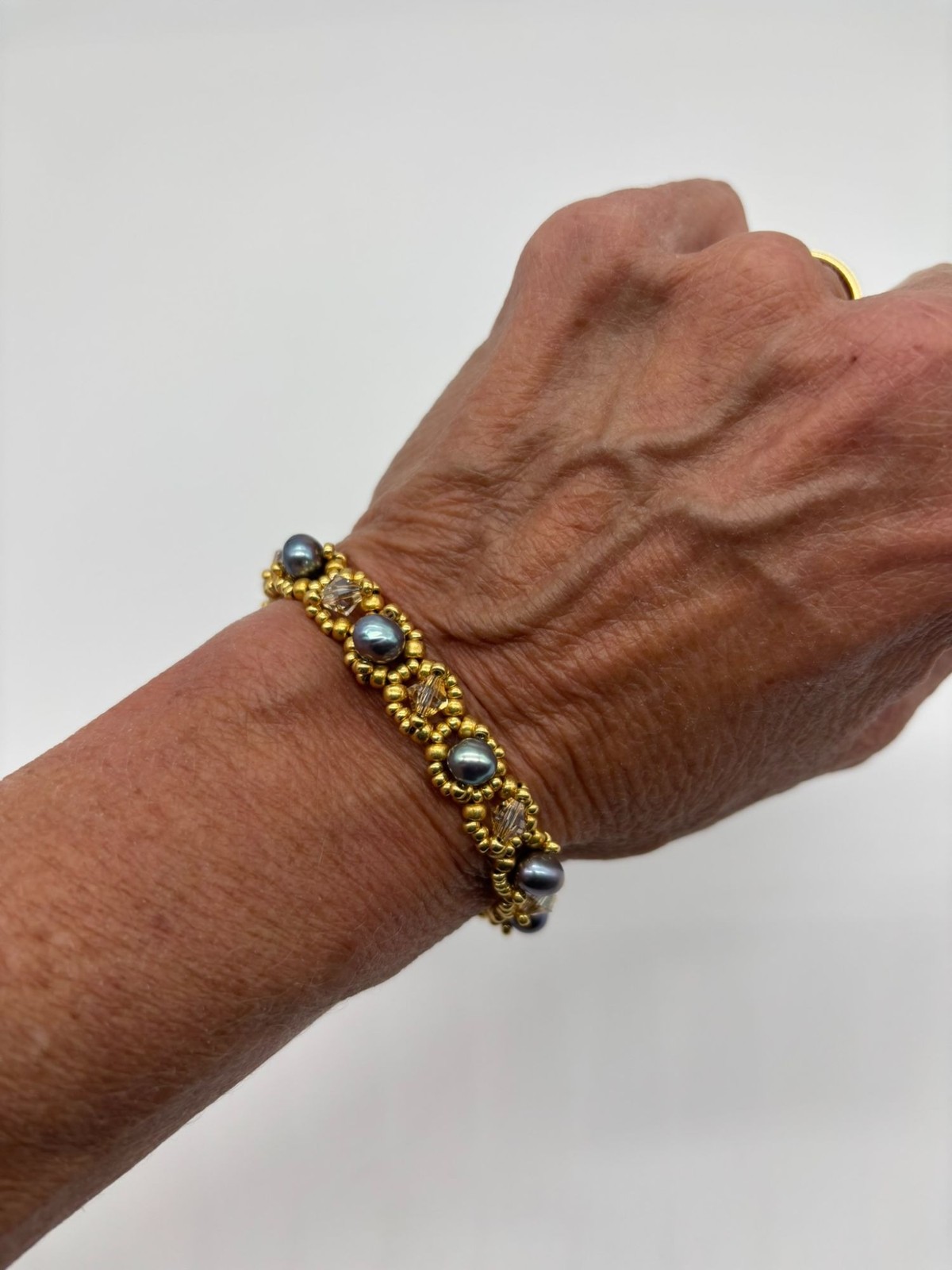 Artisan Made Bracelet Freshwater Pearls Swarovski Crystals 14K GF Clasp Unsigned