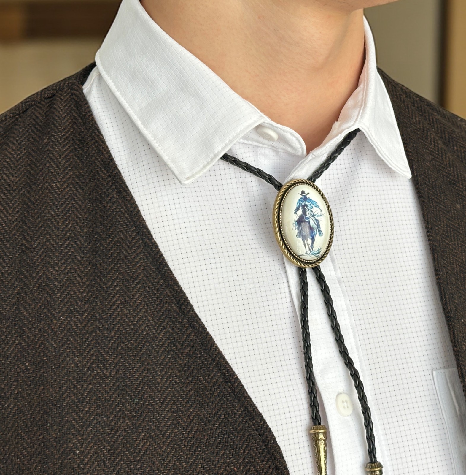 Totem Mens Bolo Tie Bridegroom Wedding Necklace Western Cowboy Necktie