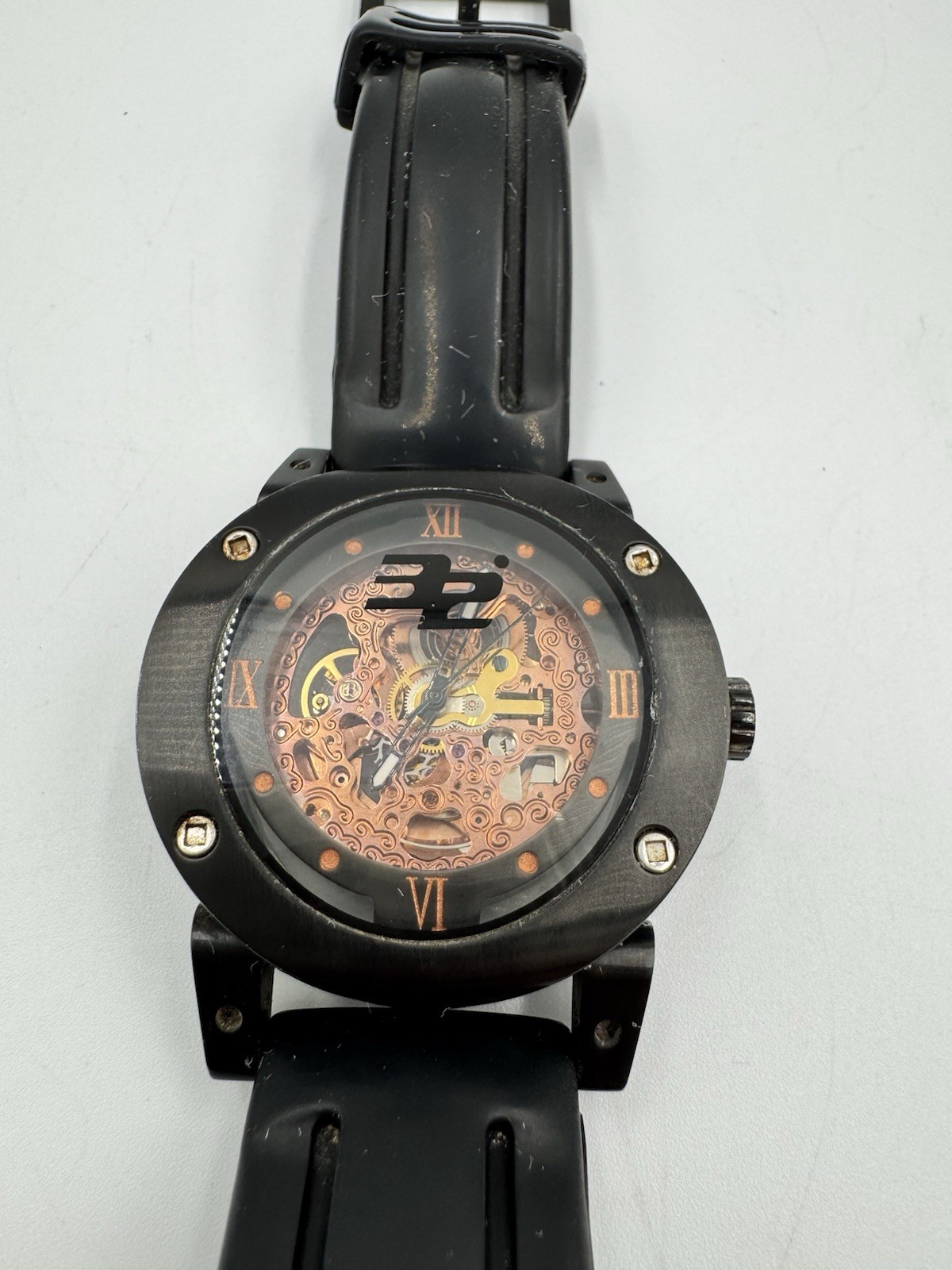 32 DEGREES Automatic Movement Floating Goldtone Skeleton Dial W44mm Black Good C