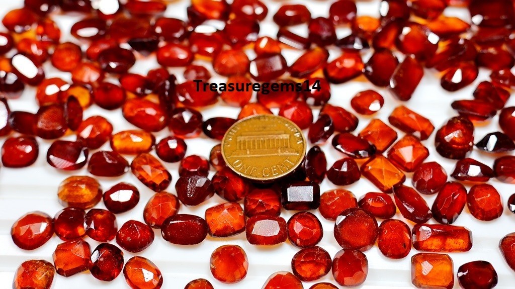 100 Crt WHOLESALE NATURAL FACETED HESSONITE GARNET (العقيق) CABOCHON GEMSTONE