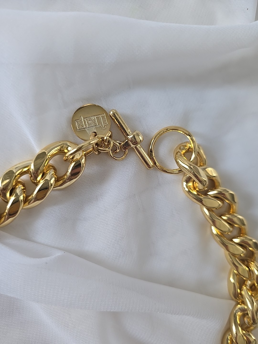 1AR M Italy by UnoAerre 18″ Heavy Gold Tone Metal Necklace Bracelet Set