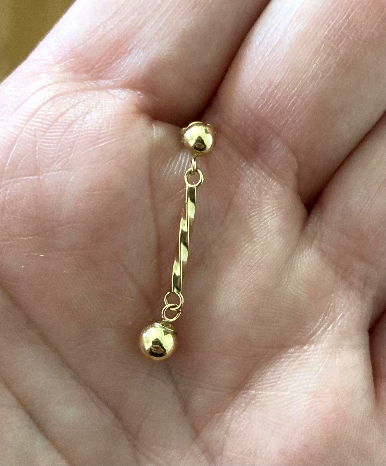 14K Yellow Gold Single Dangle/Drop Pierced Earring .31 G